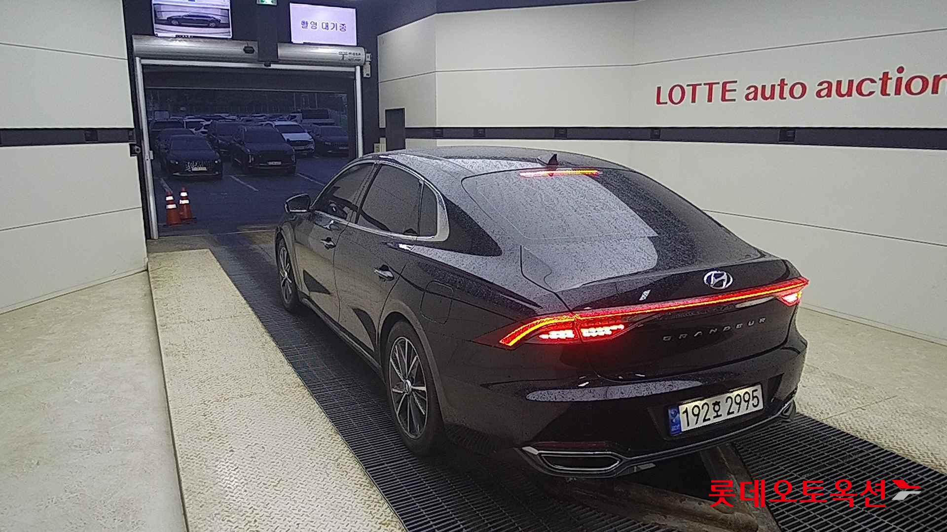 Hyundai Grandeur id 2708610 из Кореи 9