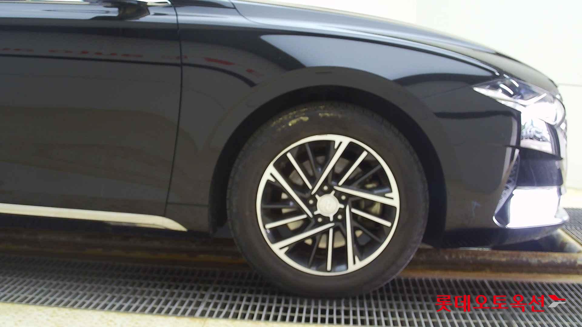 Hyundai Grandeur id 2720443 из Кореи 23