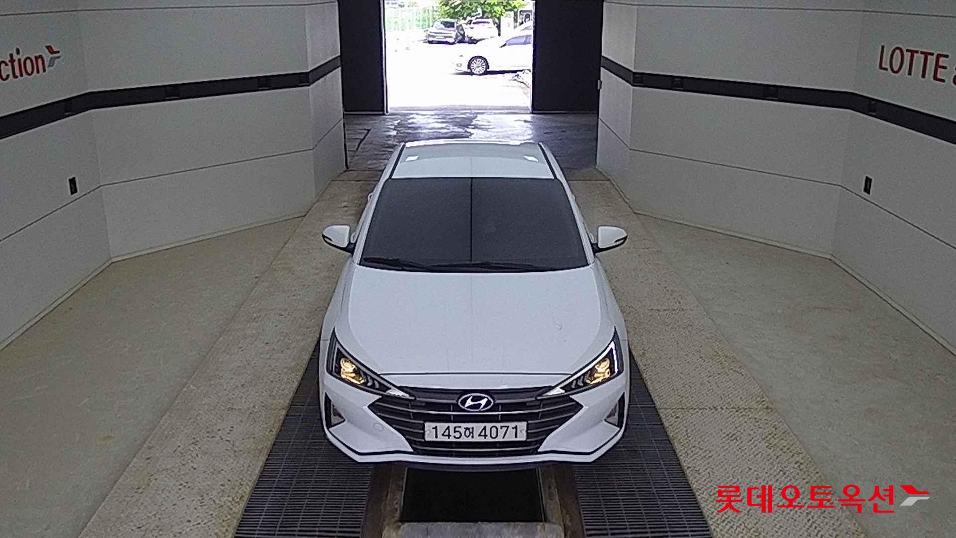 Hyundai Avante id 2720975 из Кореи 8