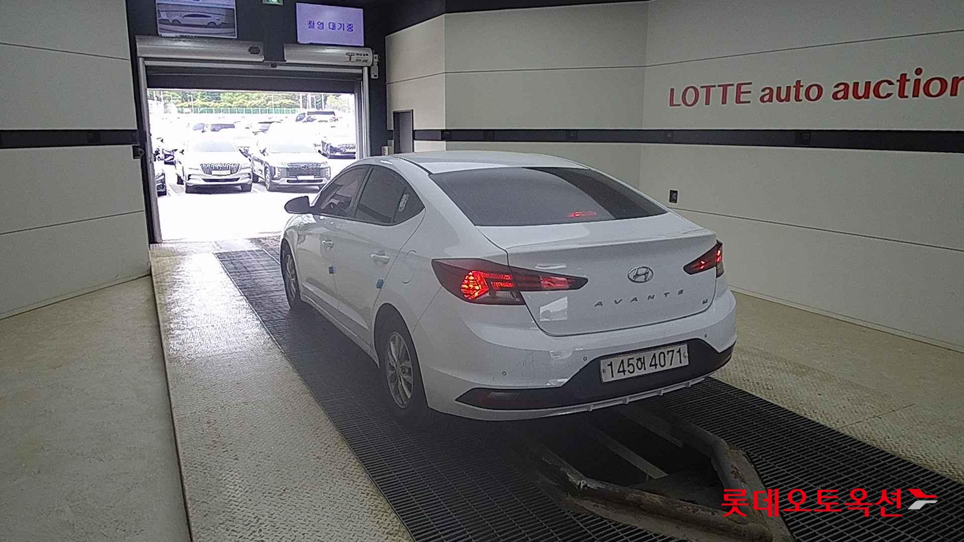 Hyundai Avante id 2720975 из Кореи 9