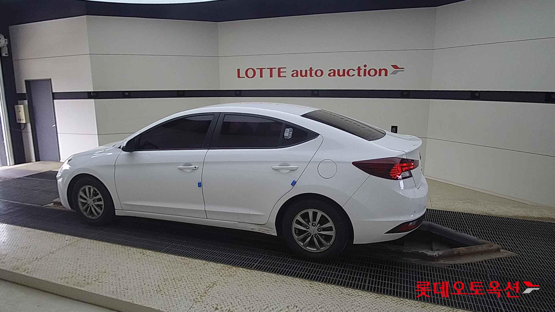 Hyundai Avante id 2720975 из Кореи 11