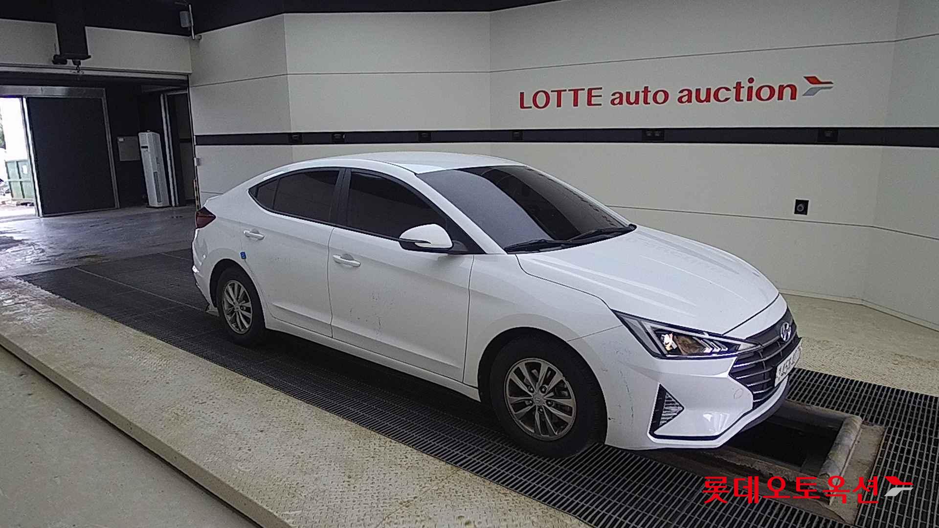 Hyundai Avante id 2720975 из Кореи 16