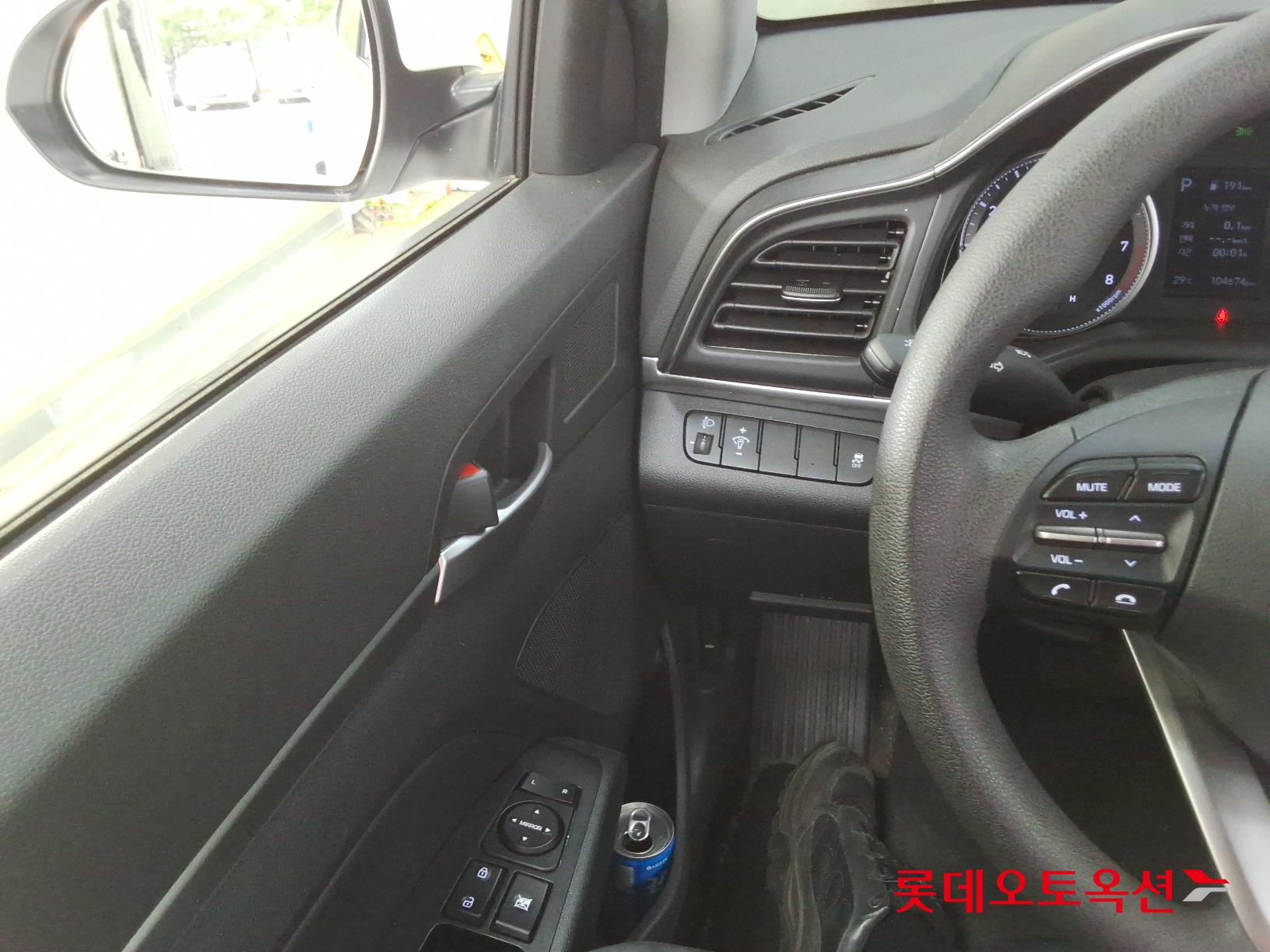 Hyundai Avante id 2720975 из Кореи 28