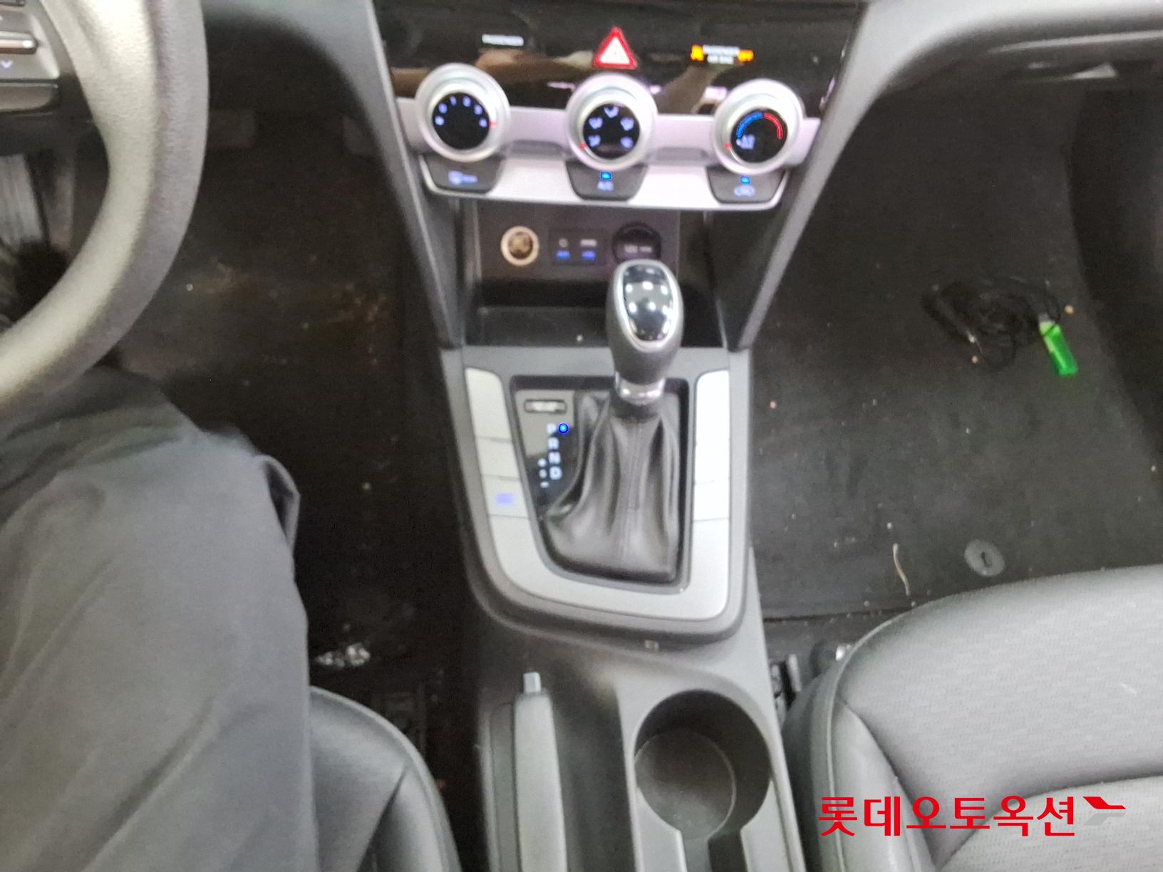 Hyundai Avante id 2720975 из Кореи 31