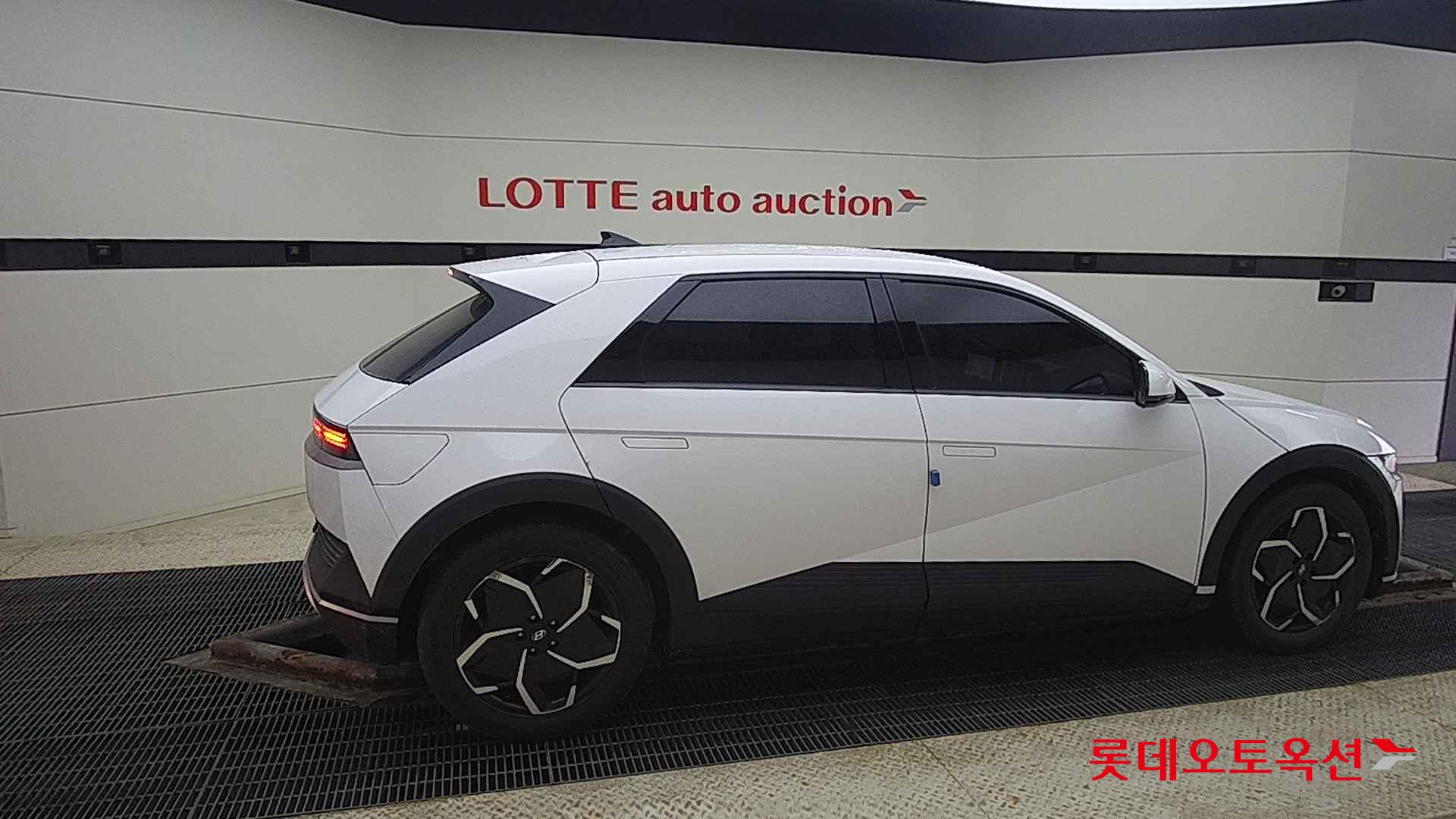 Hyundai IONIQ 5 id 2721749 из Кореи 18