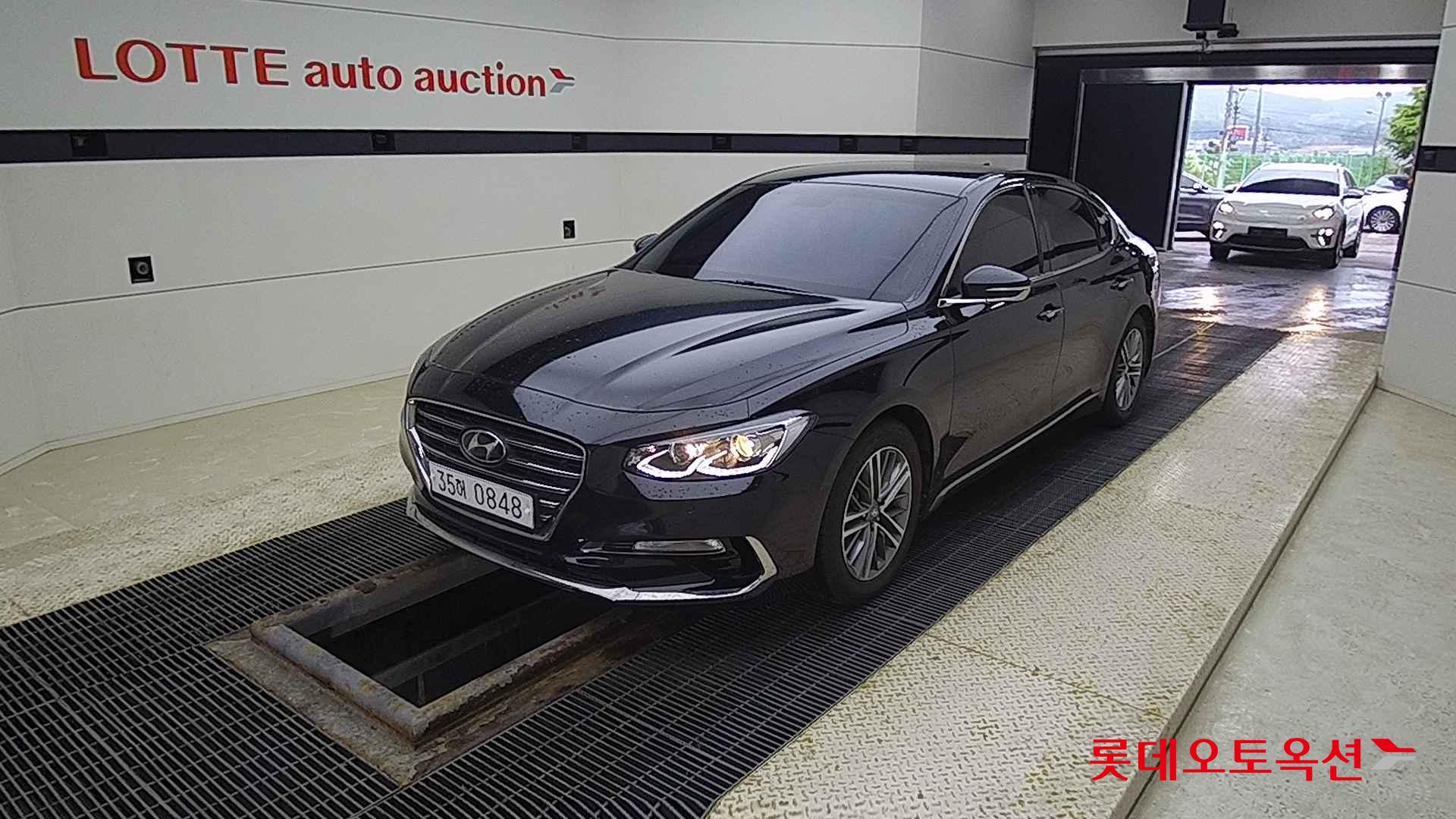 Hyundai Grandeur id 2721828 из Кореи 14