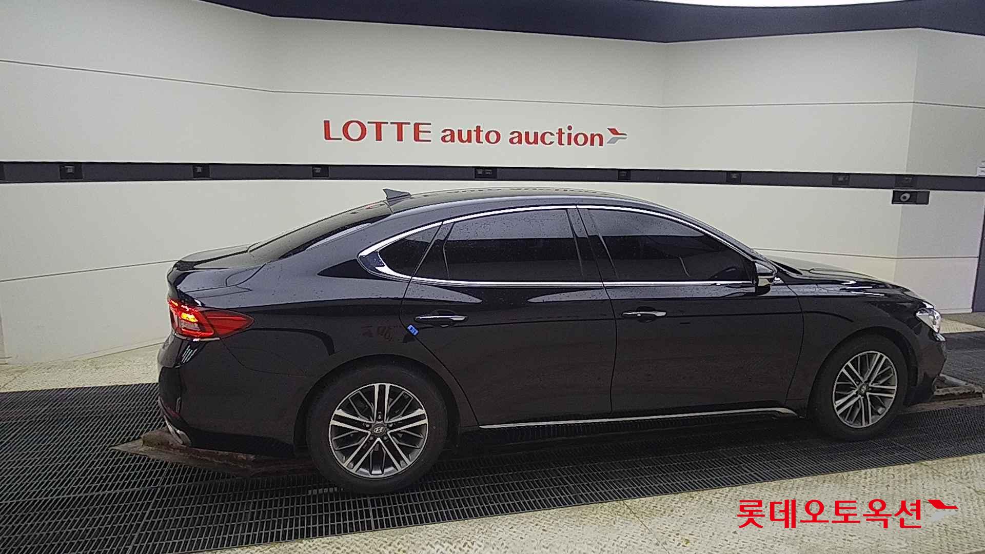 Hyundai Grandeur id 2721828 из Кореи 18
