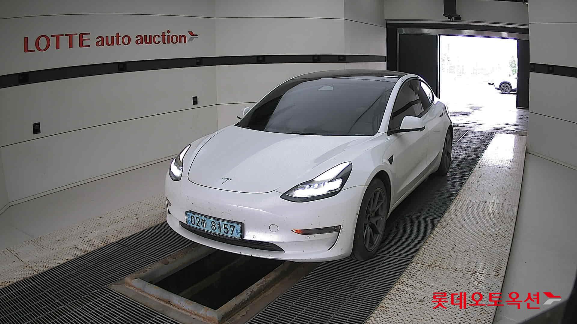 تسلا MODEL 3