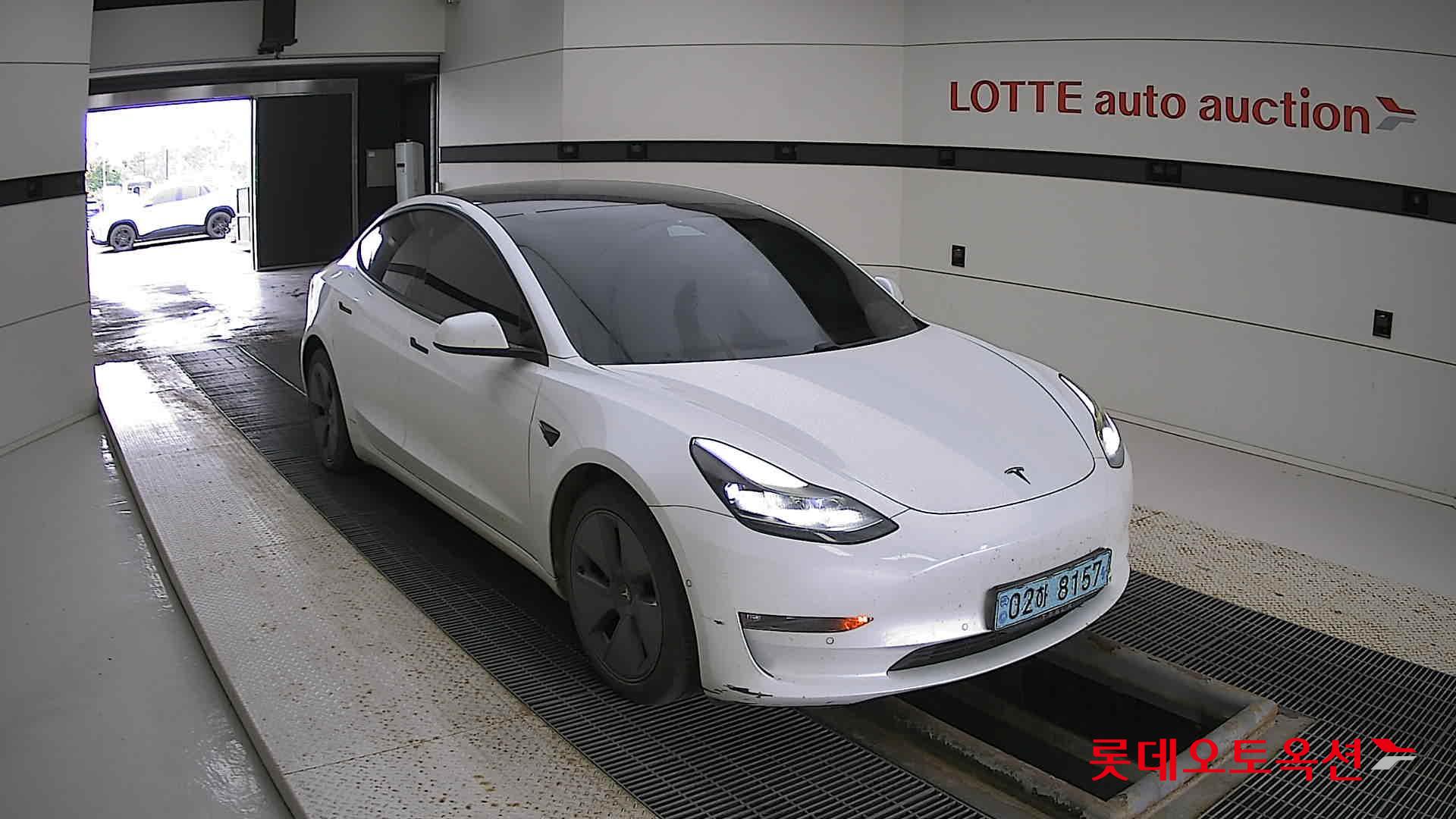 تسلا MODEL 3