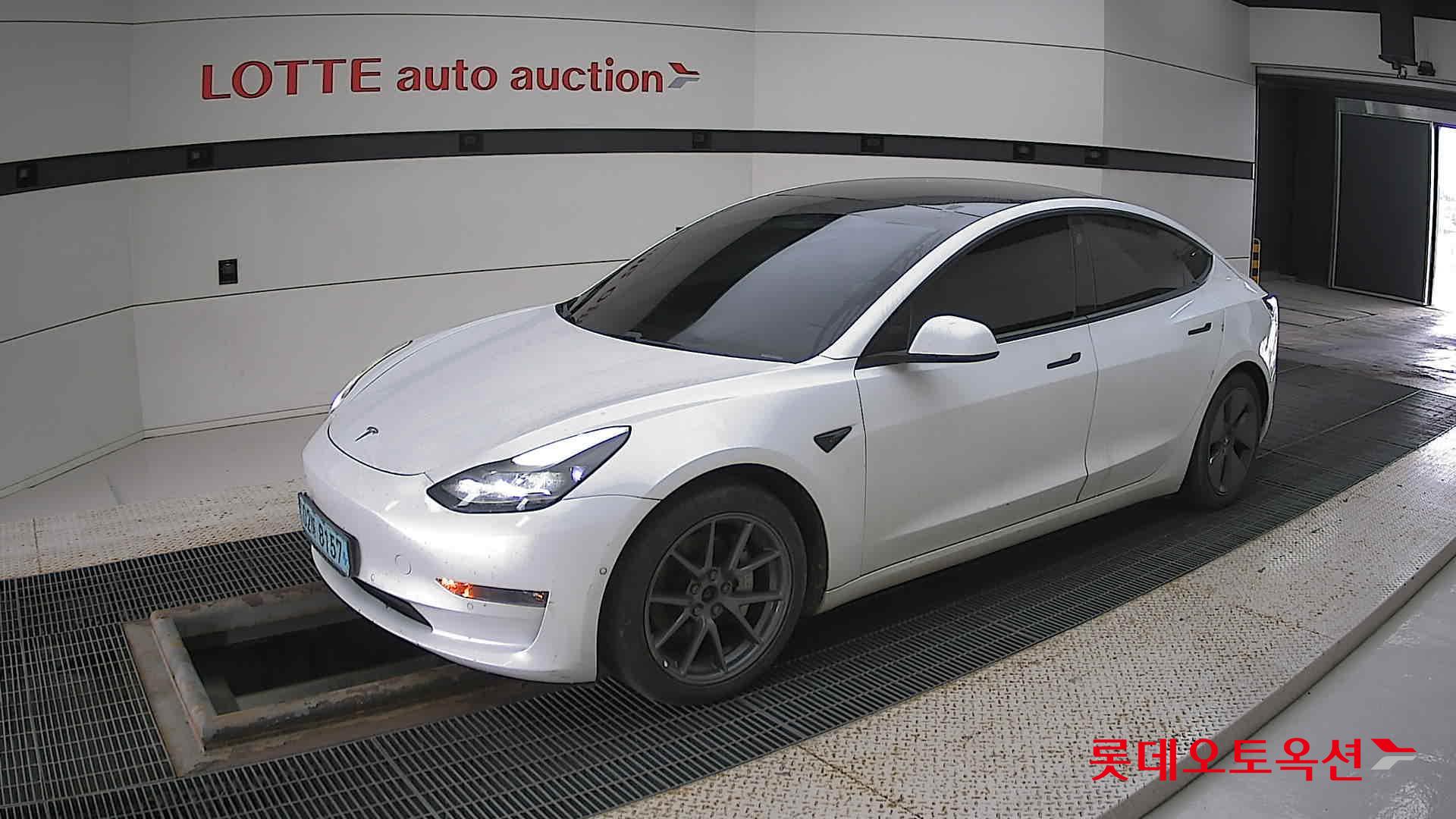تسلا MODEL 3
