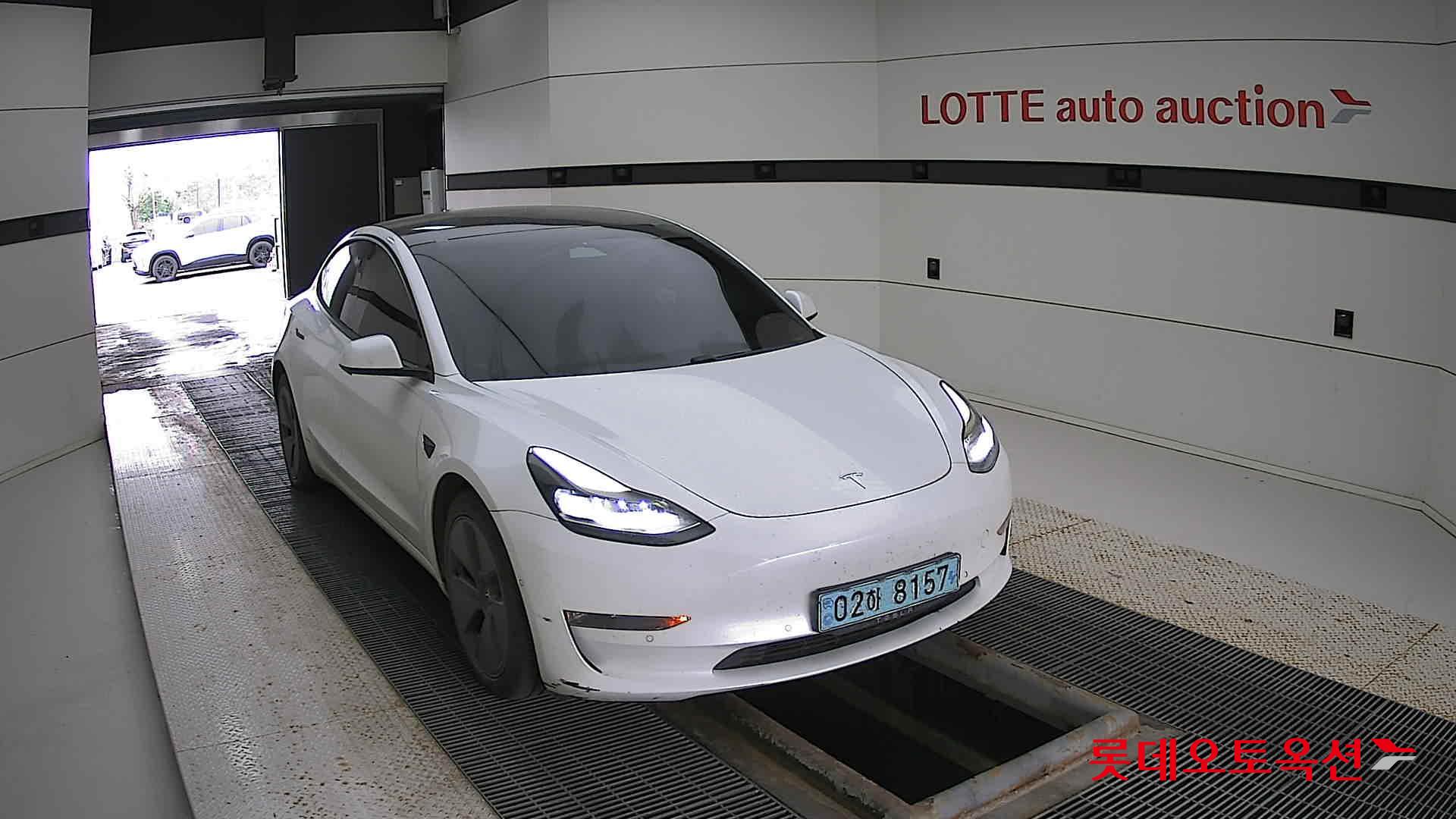 تسلا MODEL 3