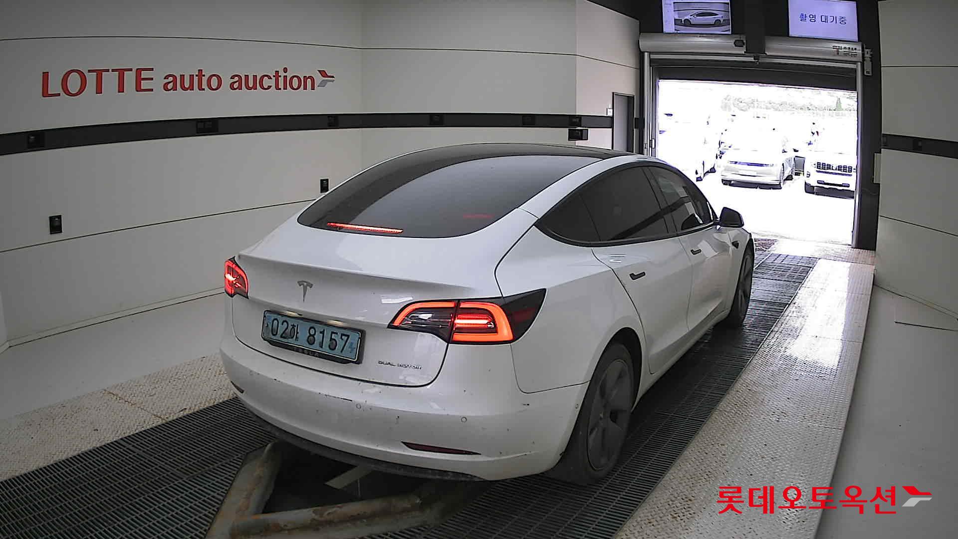 تسلا MODEL 3