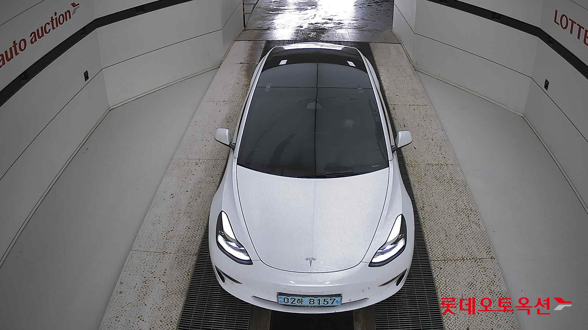 تسلا MODEL 3