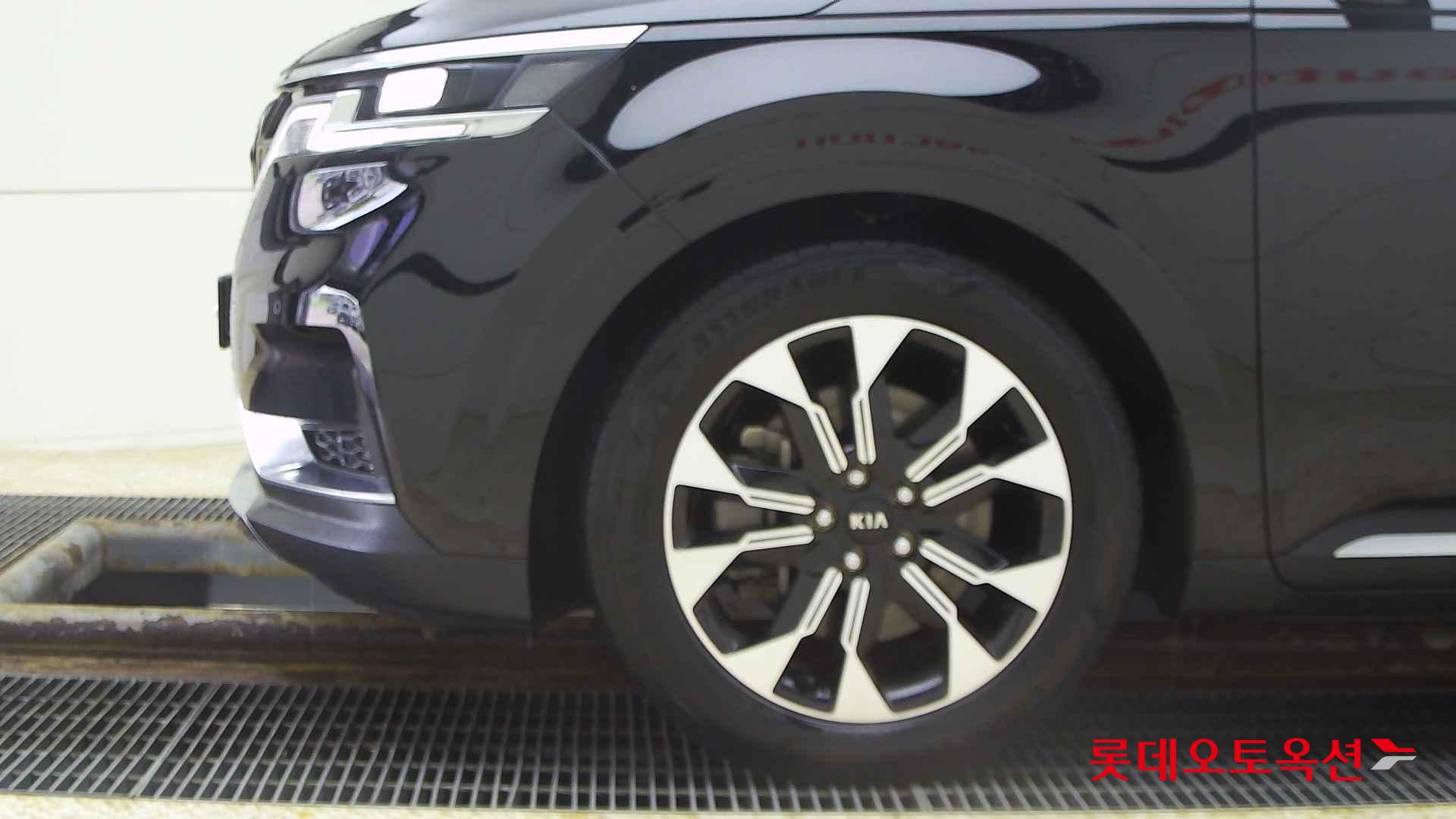 Kia Carnival Limousine id 2722629 из Кореи 21