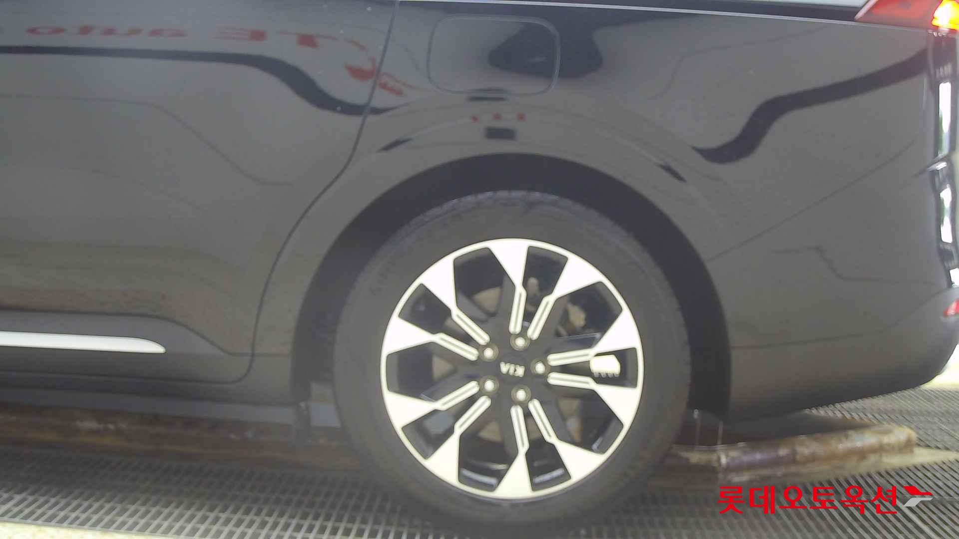 Kia Carnival Limousine id 2722629 из Кореи 22