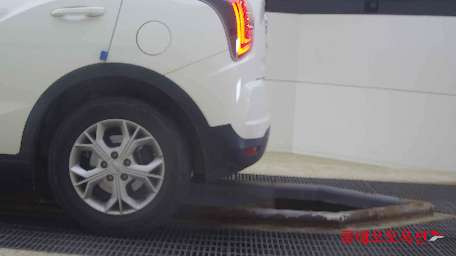 SsangYong Tivoli id 2725376 из Кореи 22