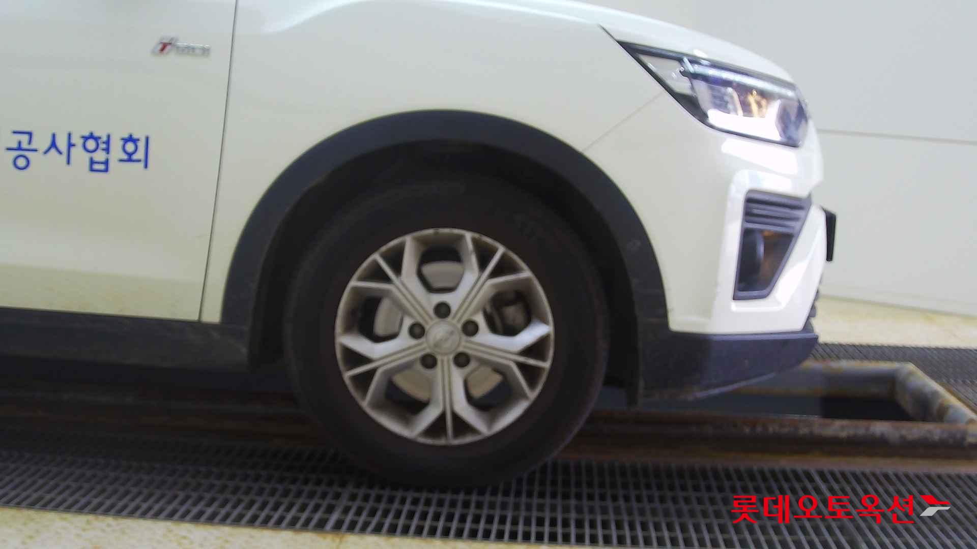 SsangYong Tivoli id 2725376 из Кореи 23