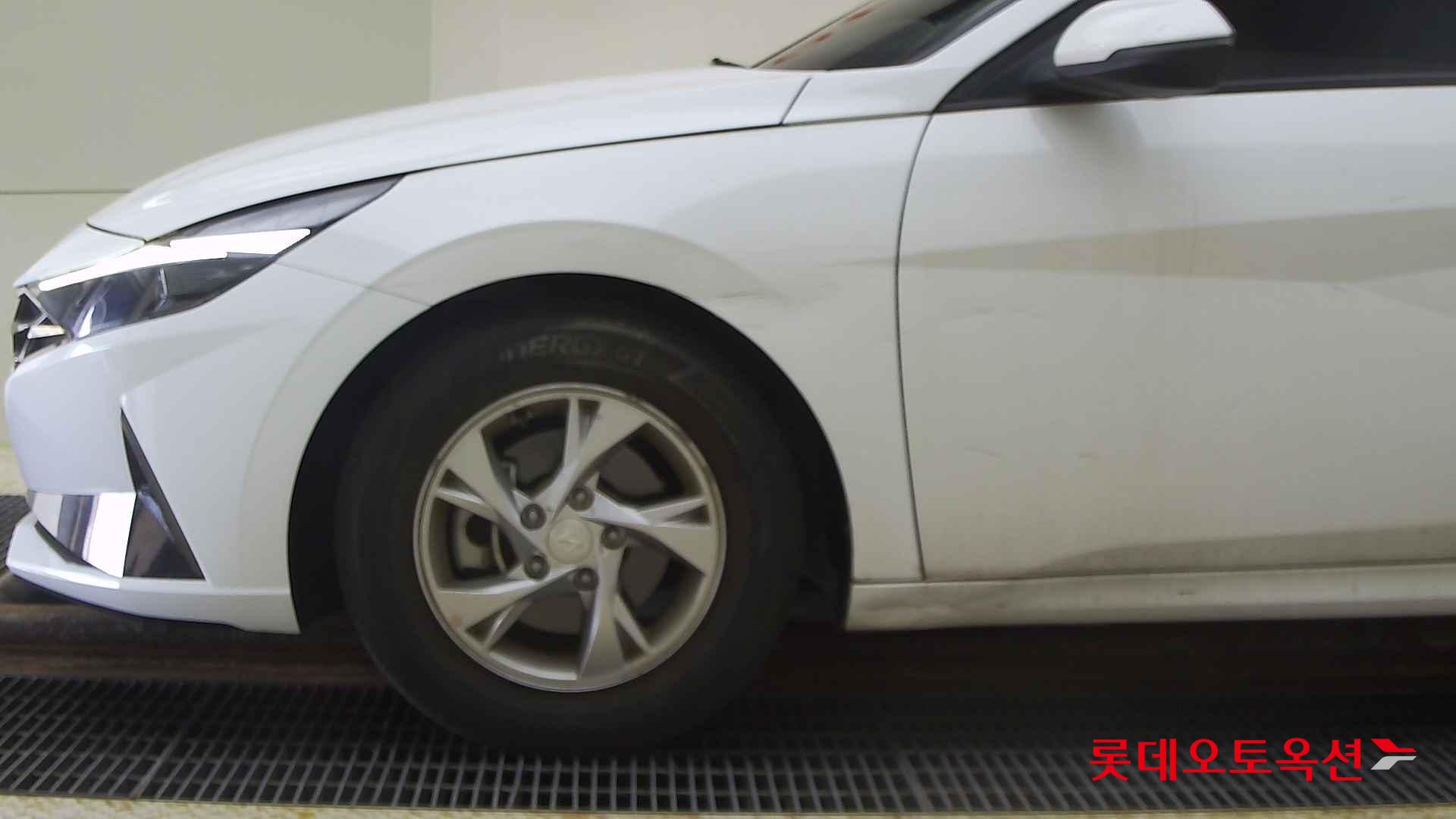 Hyundai Avante id 2724526 из Кореи 21