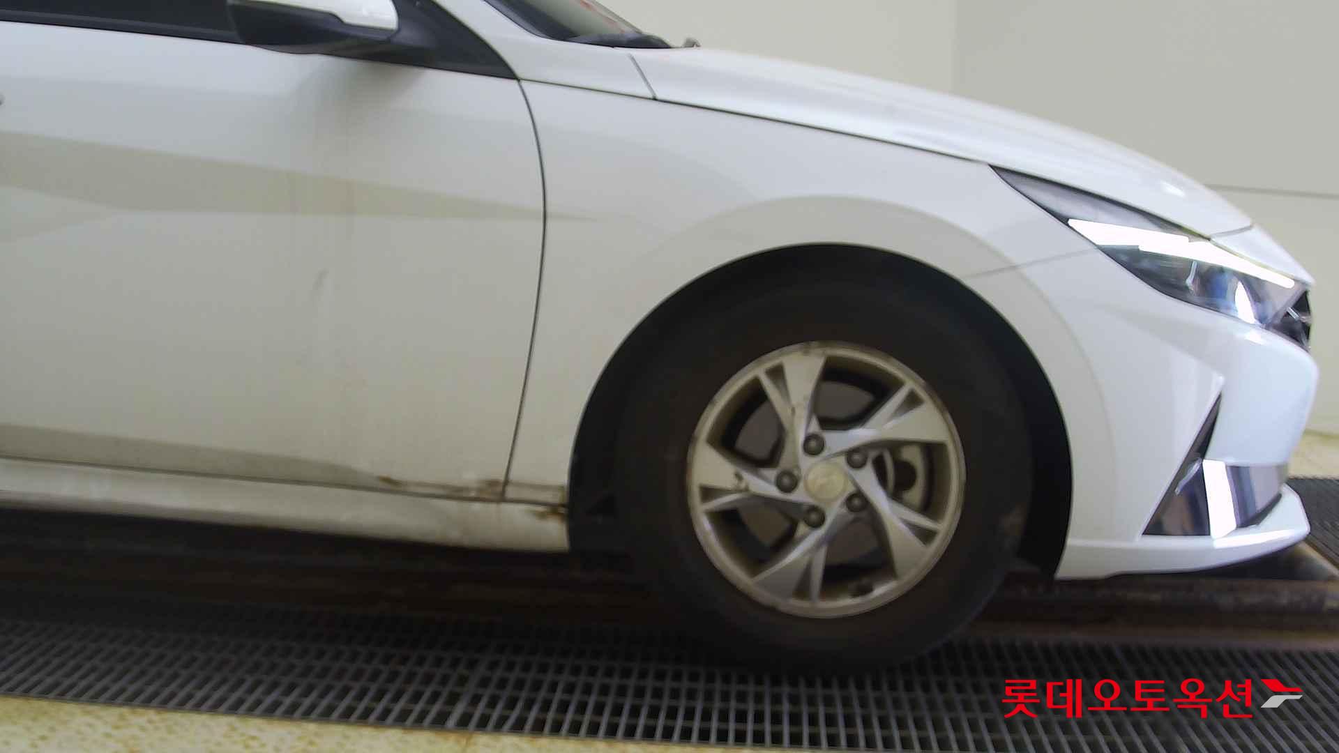 Hyundai Avante id 2724526 из Кореи 23