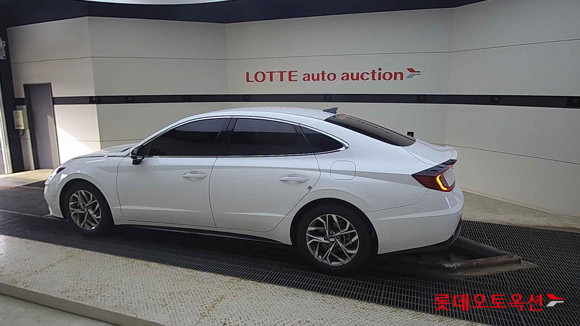 Hyundai Sonata id 2725173 из Кореи 11