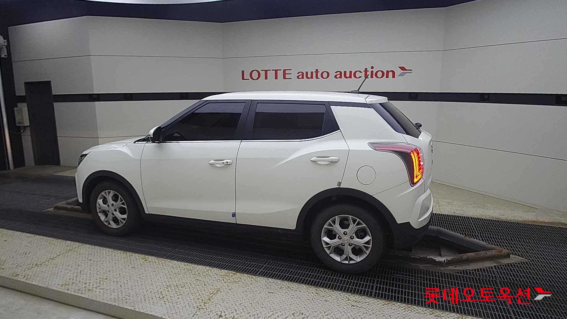 SsangYong Tivoli id 2726579 из Кореи 11