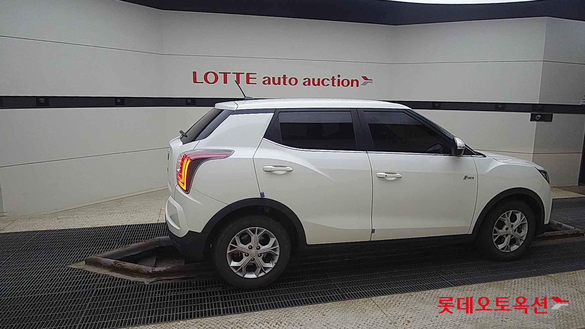 SsangYong Tivoli id 2726579 из Кореи 18