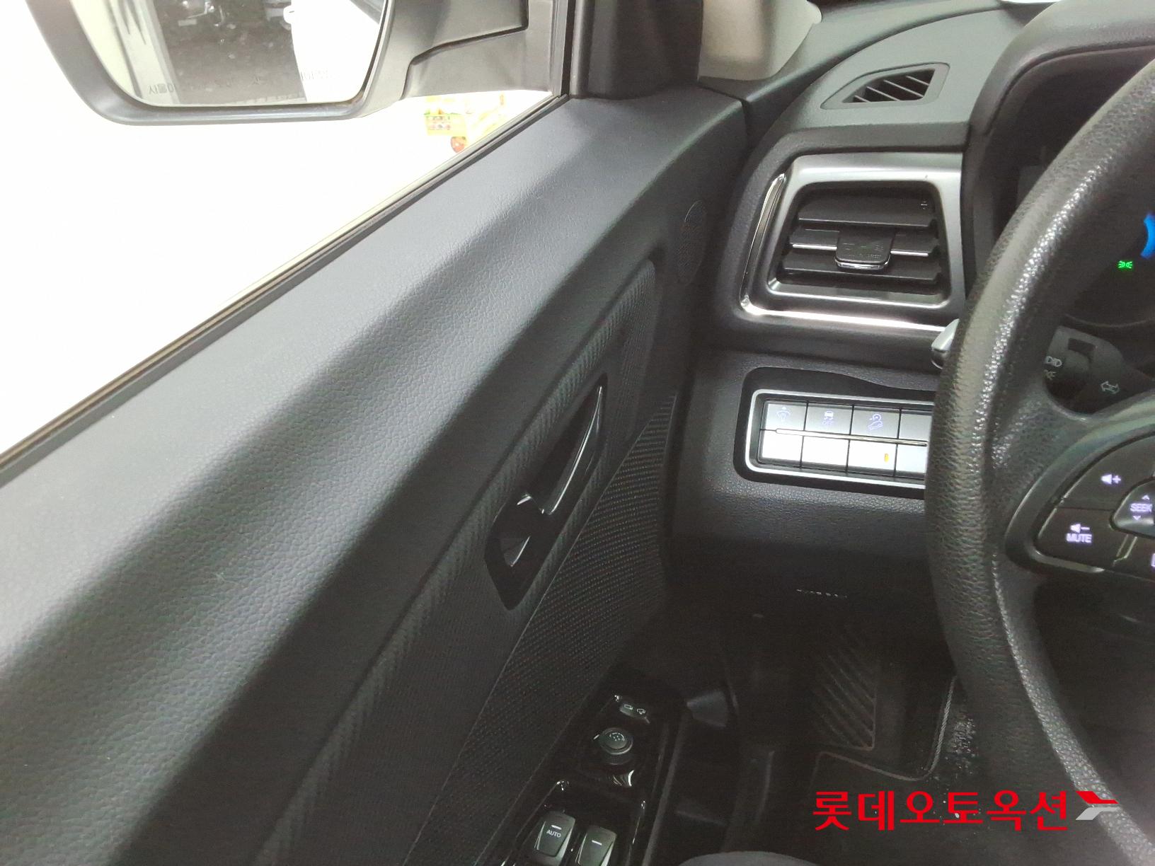 SsangYong Tivoli id 2726579 из Кореи 28