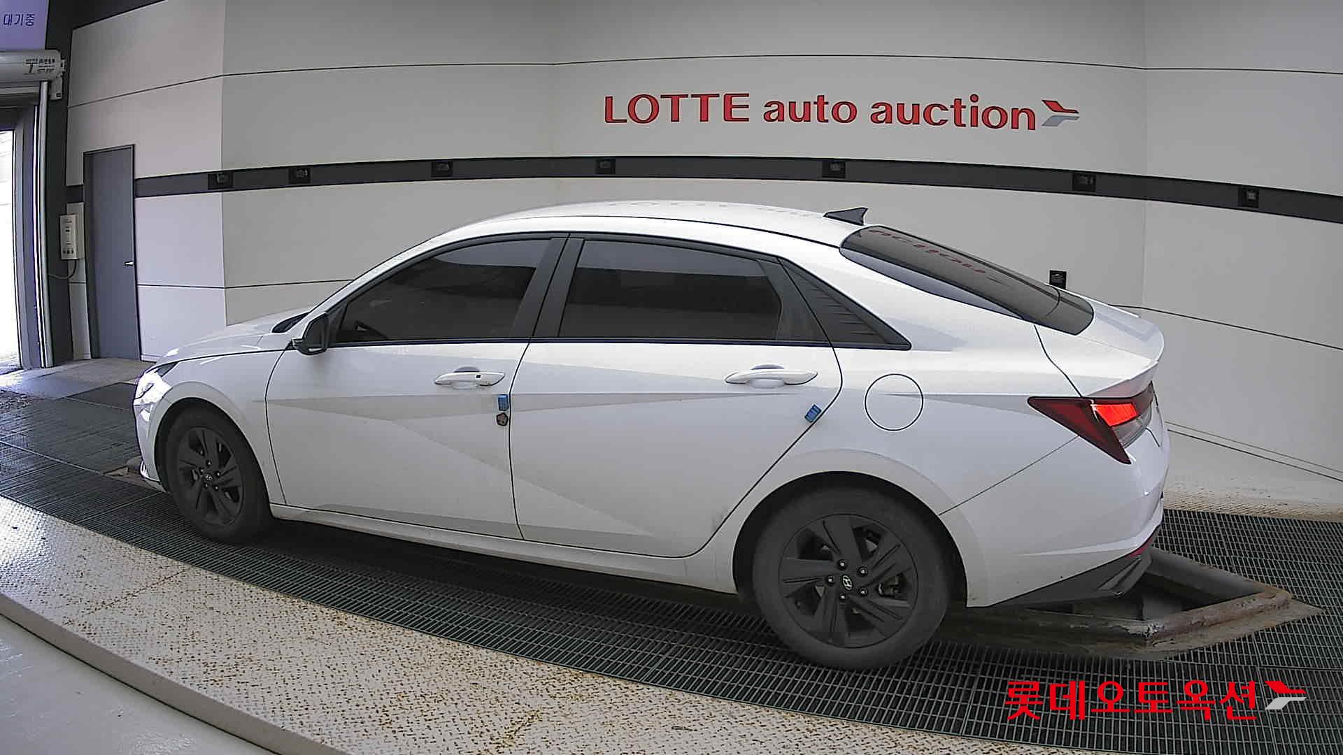 Hyundai Avante Hybrid id 2787475 из Кореи 11