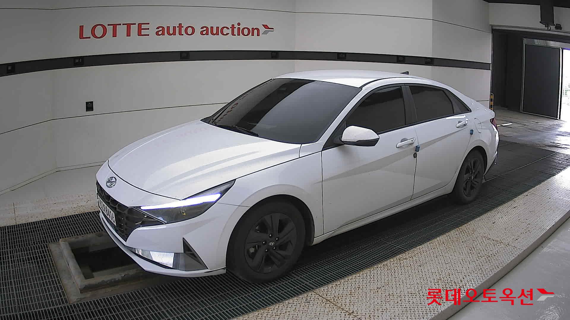 Hyundai Avante Hybrid id 2787475 из Кореи 13