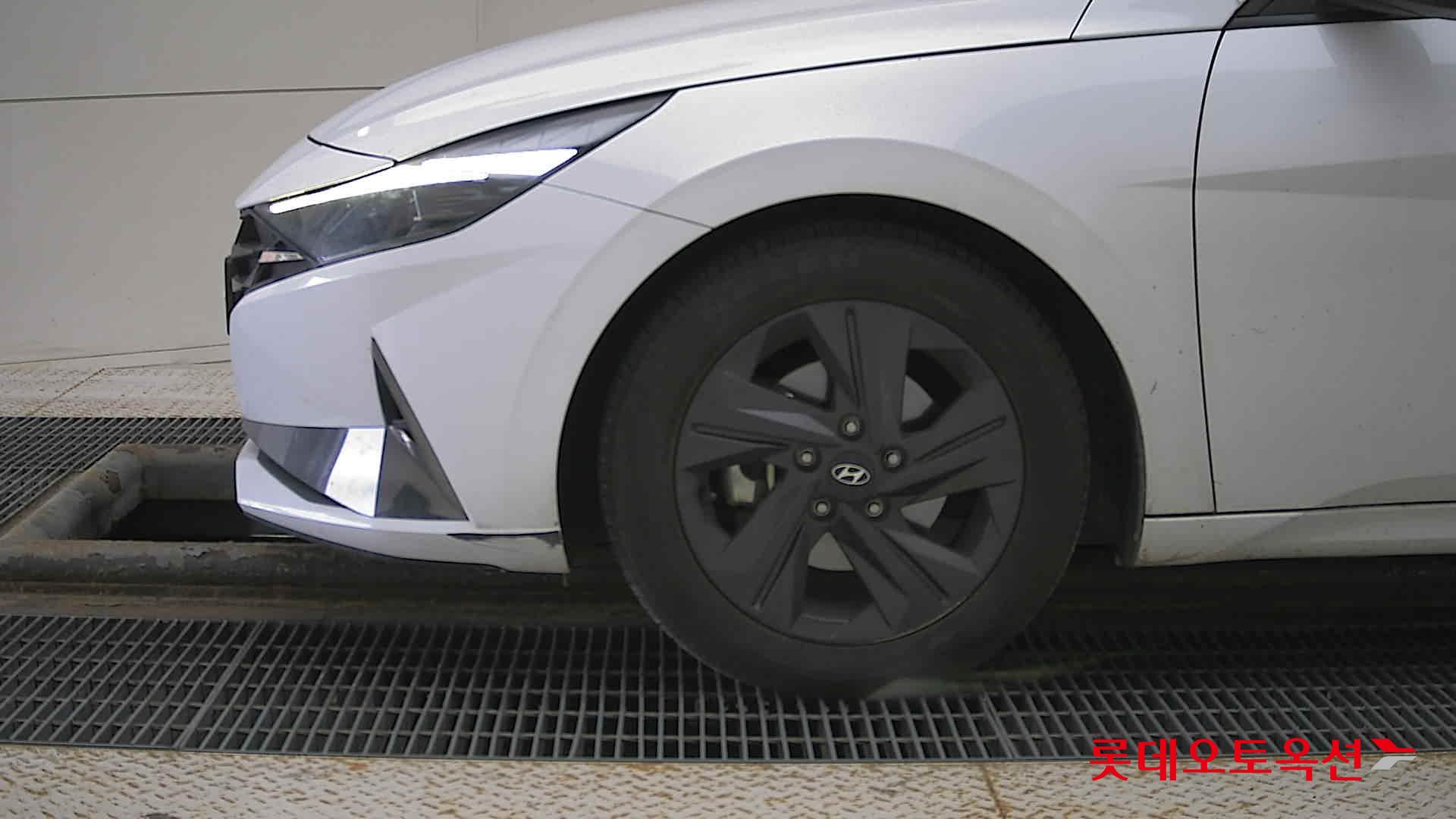 Hyundai Avante Hybrid id 2787475 из Кореи 21