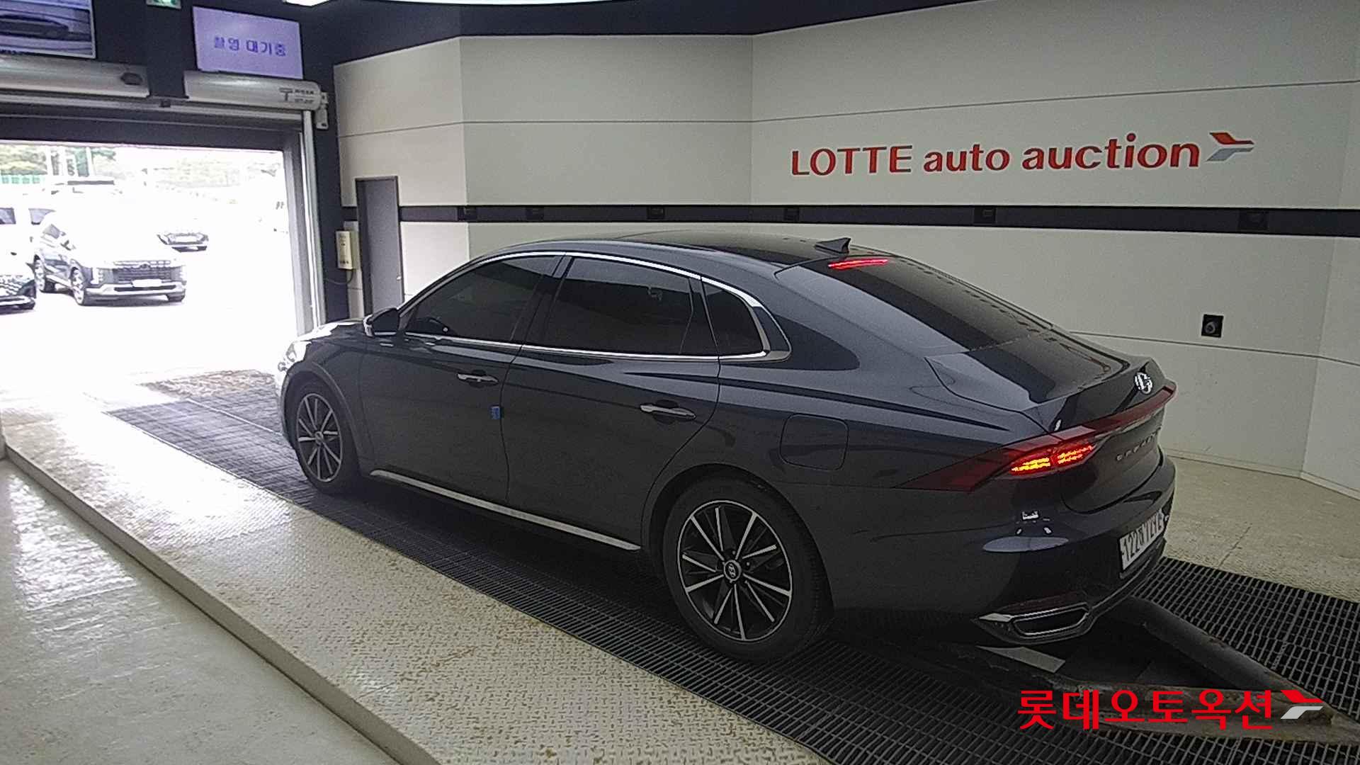 Hyundai Grandeur id 2720444 из Кореи 10