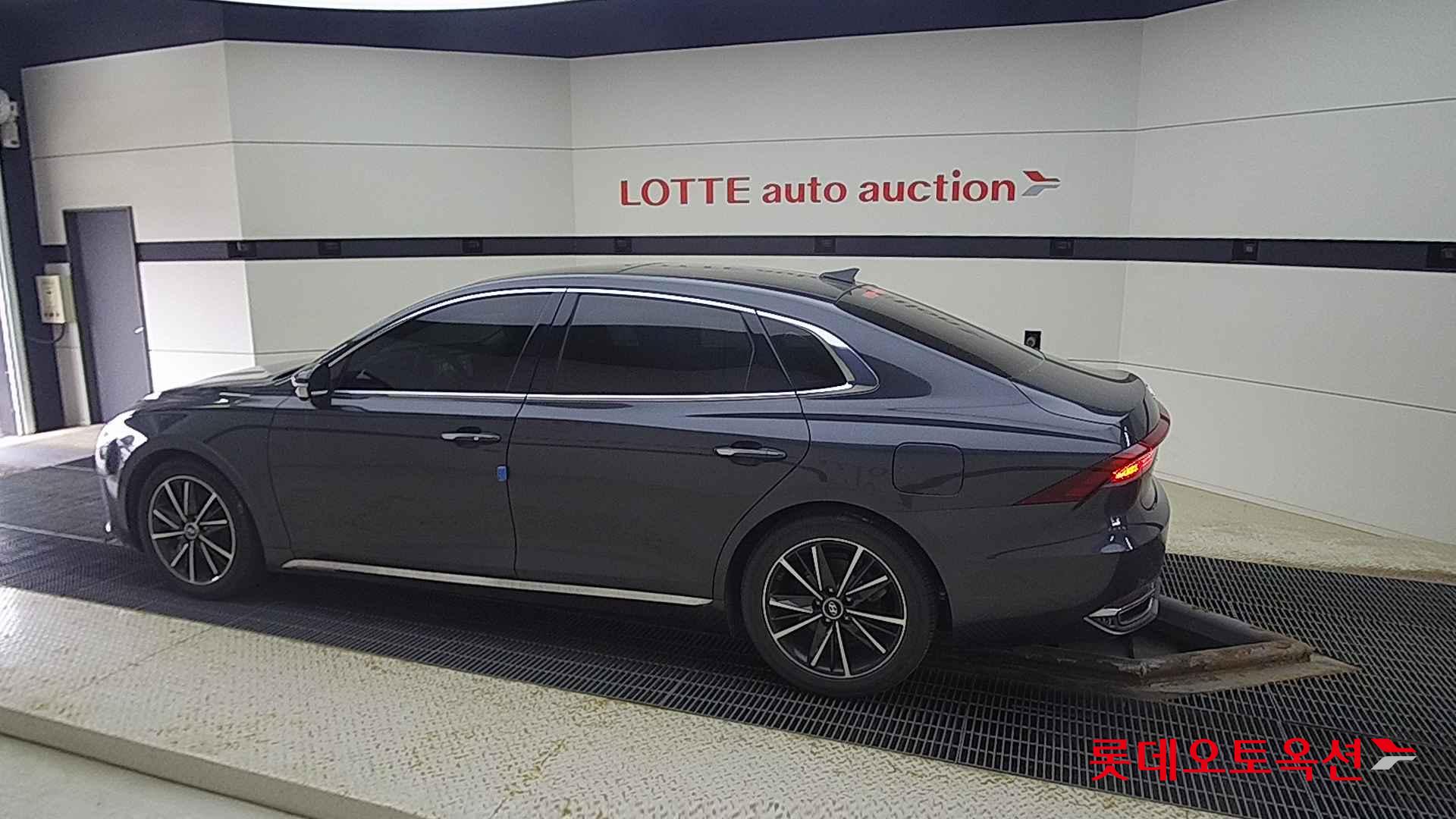Hyundai Grandeur id 2720444 из Кореи 11