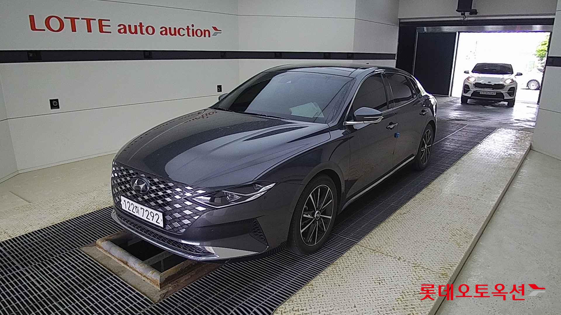 Hyundai Grandeur id 2720444 из Кореи 14