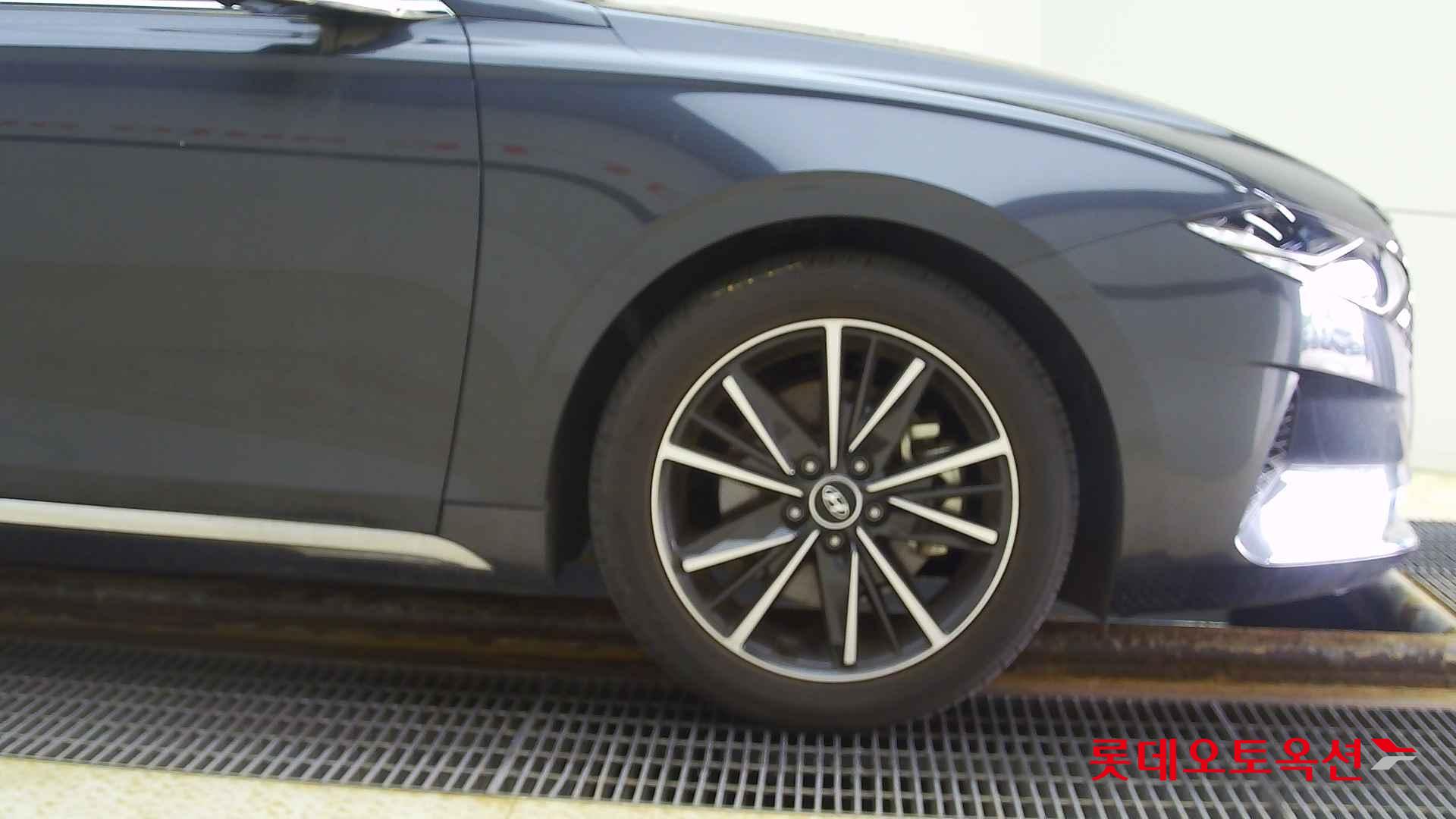 Hyundai Grandeur id 2720444 из Кореи 23