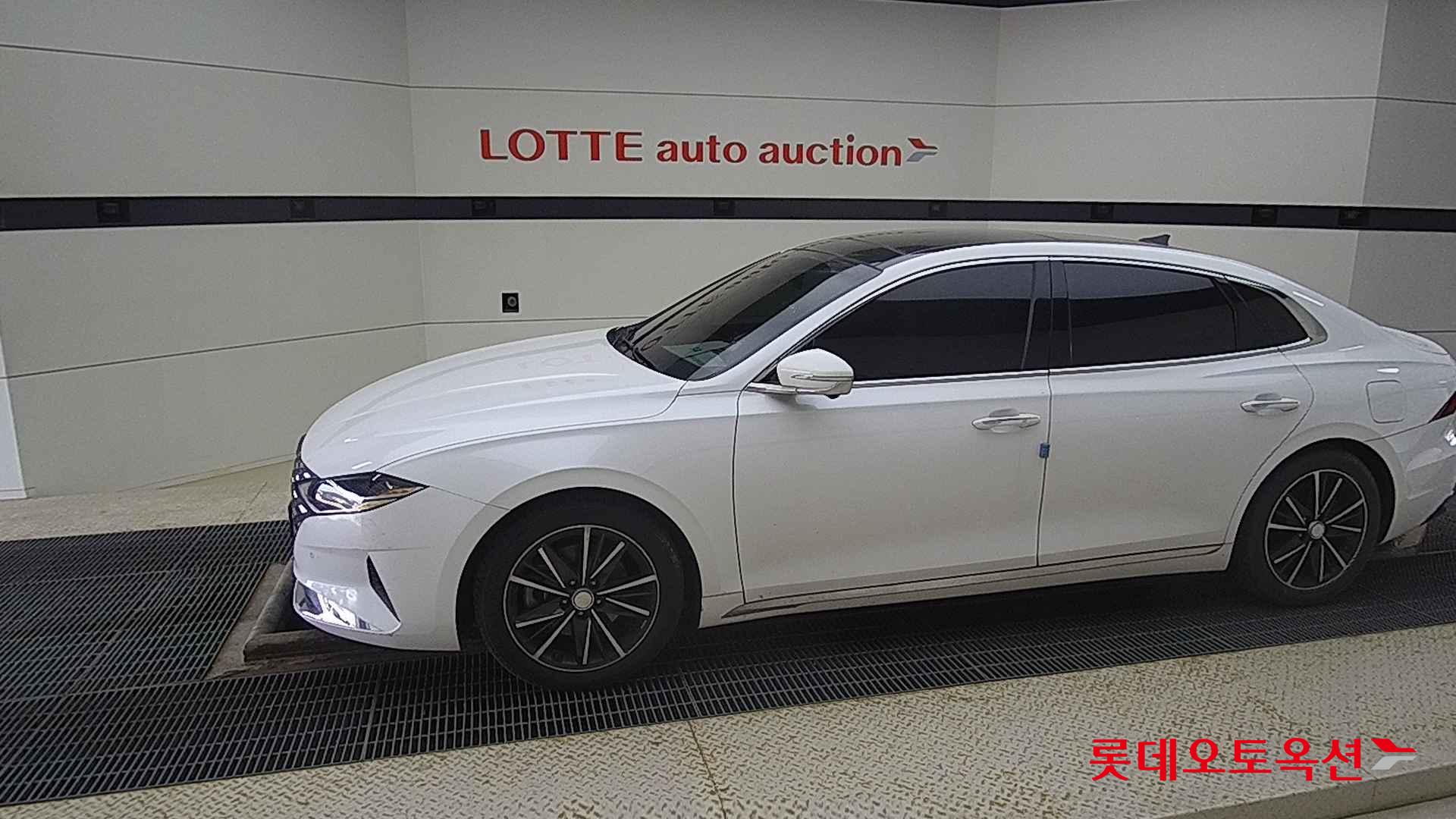 Hyundai Grandeur id 2720464 из Кореи 12