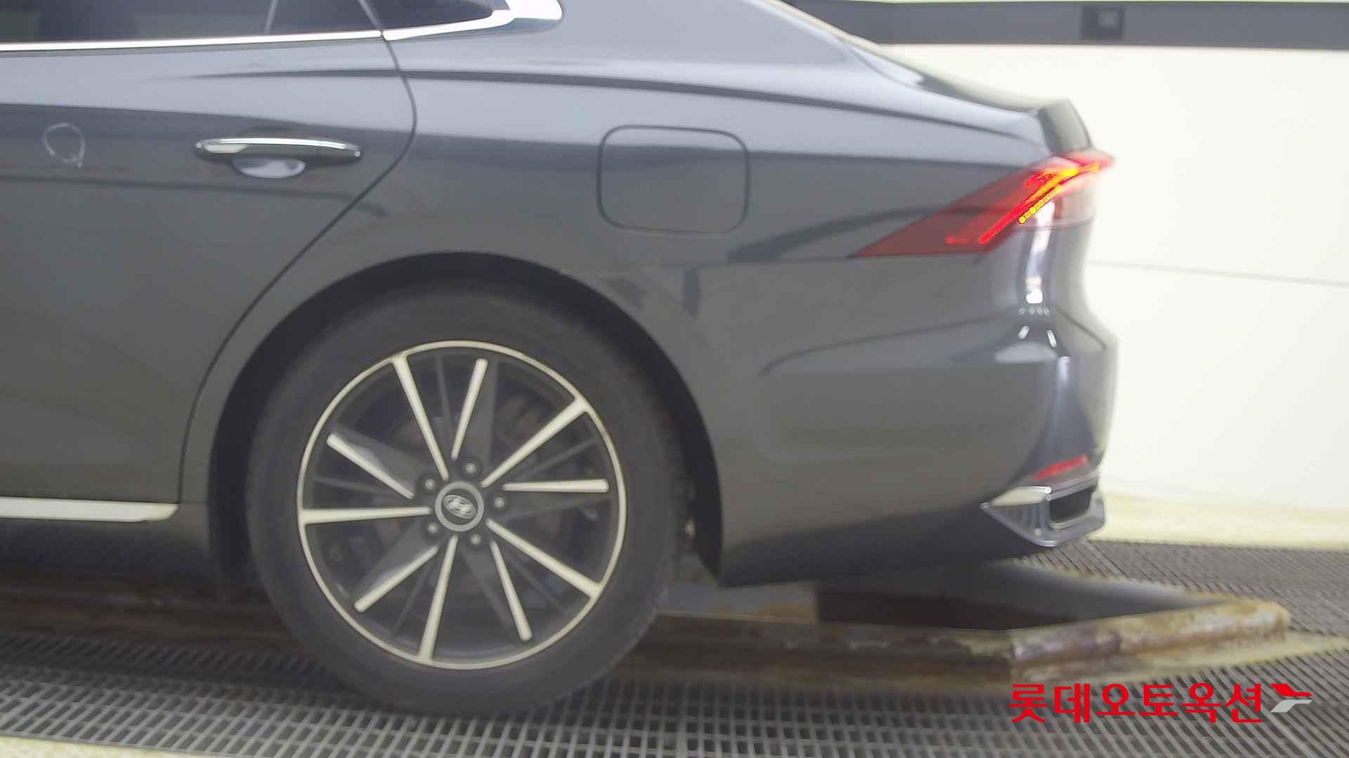 Hyundai Grandeur id 2721007 из Кореи 22