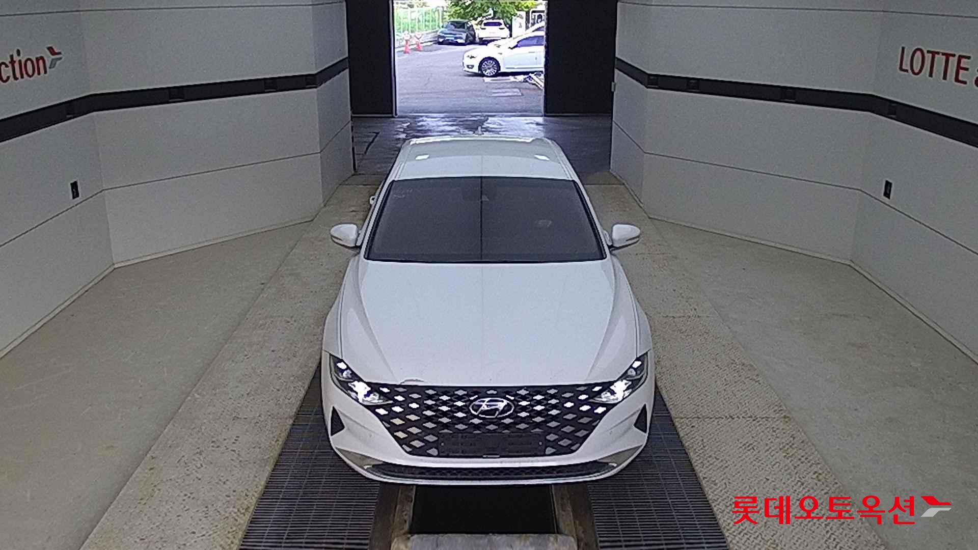 Hyundai Grandeur id 2720979 из Кореи 8