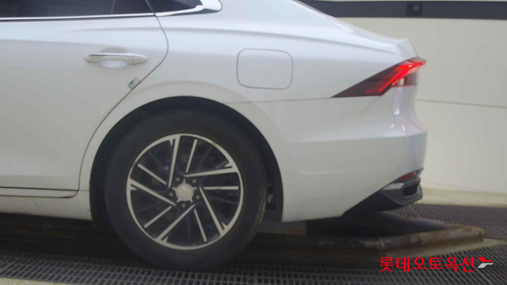 Hyundai Grandeur id 2720979 из Кореи 22