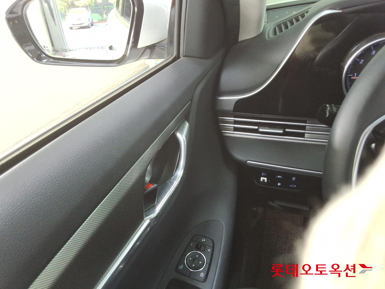 Hyundai Grandeur id 2720979 из Кореи 28