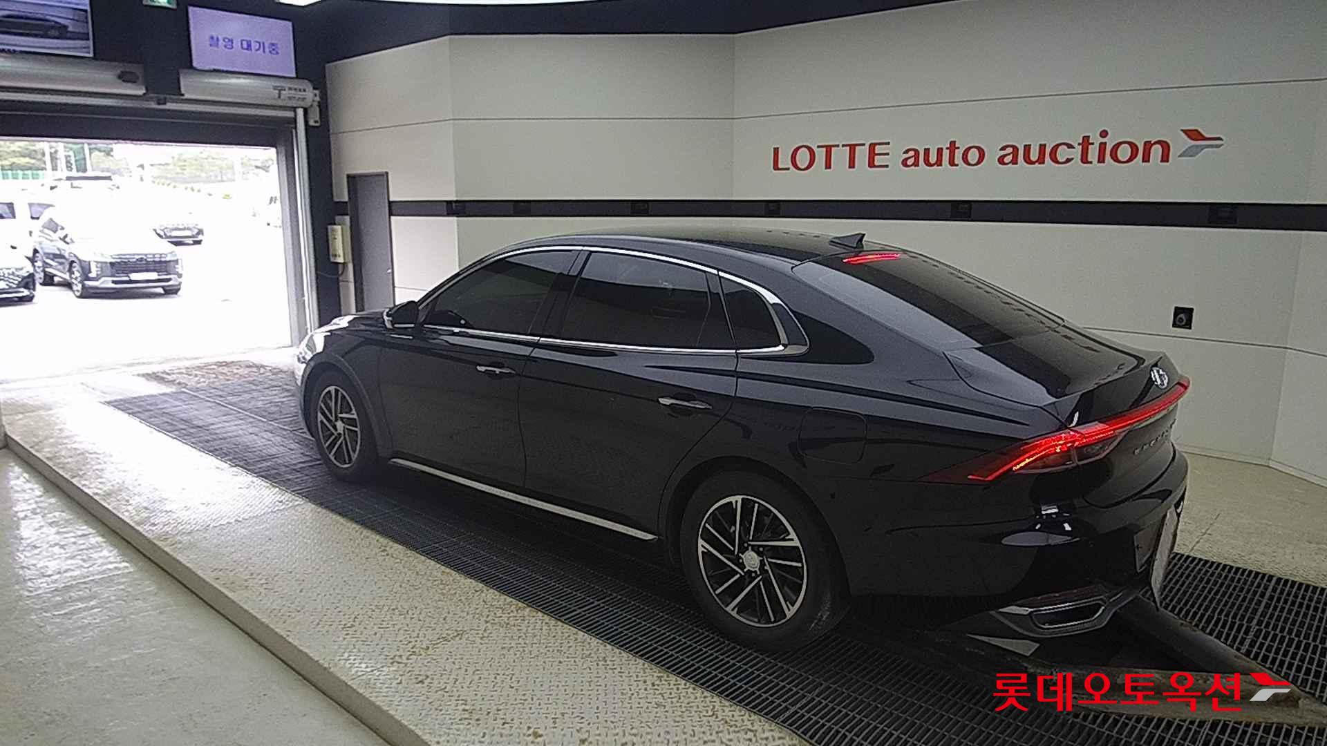 Hyundai Grandeur id 2720447 из Кореи 10