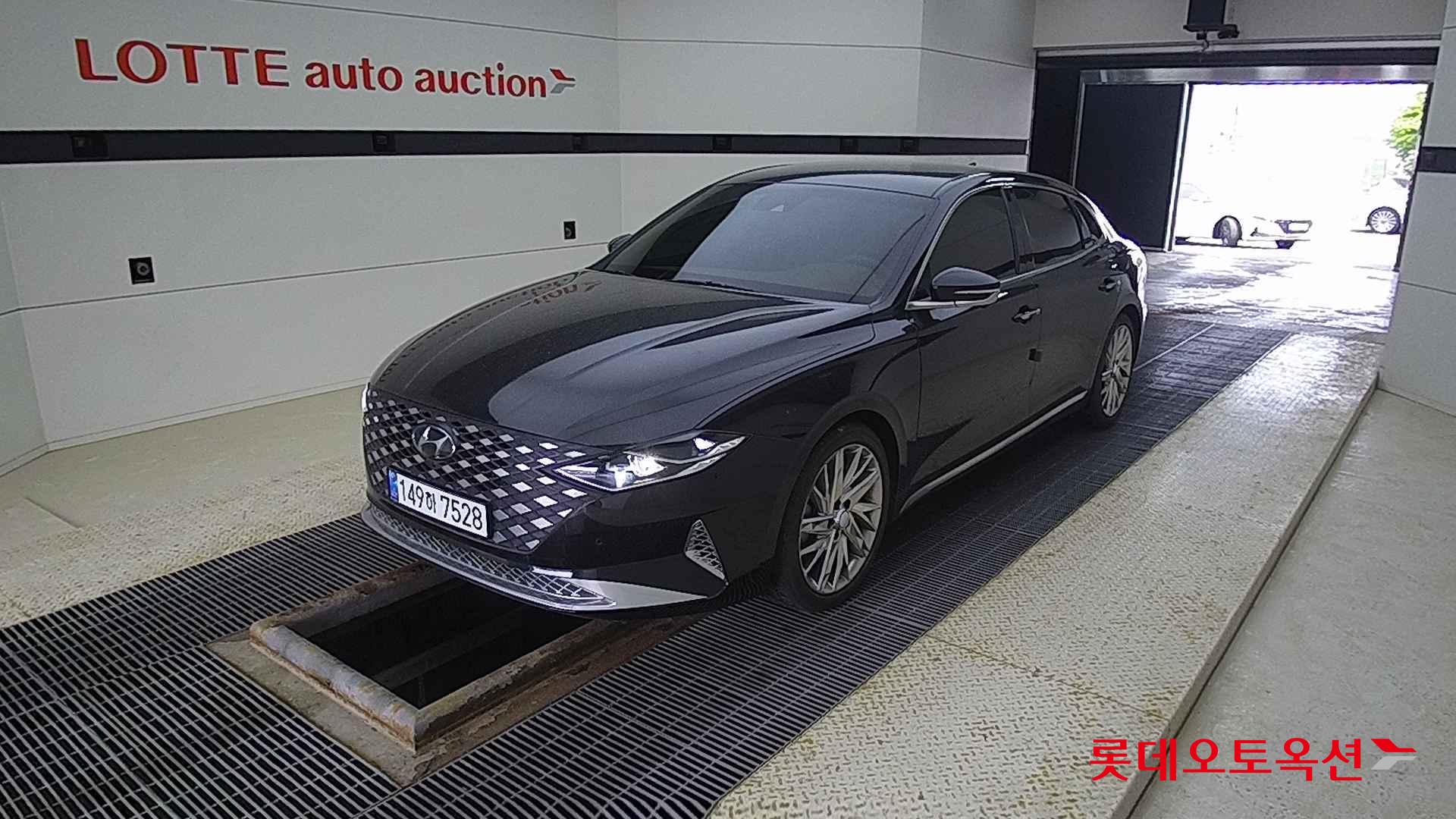 Hyundai Grandeur id 2720446 из Кореи 14