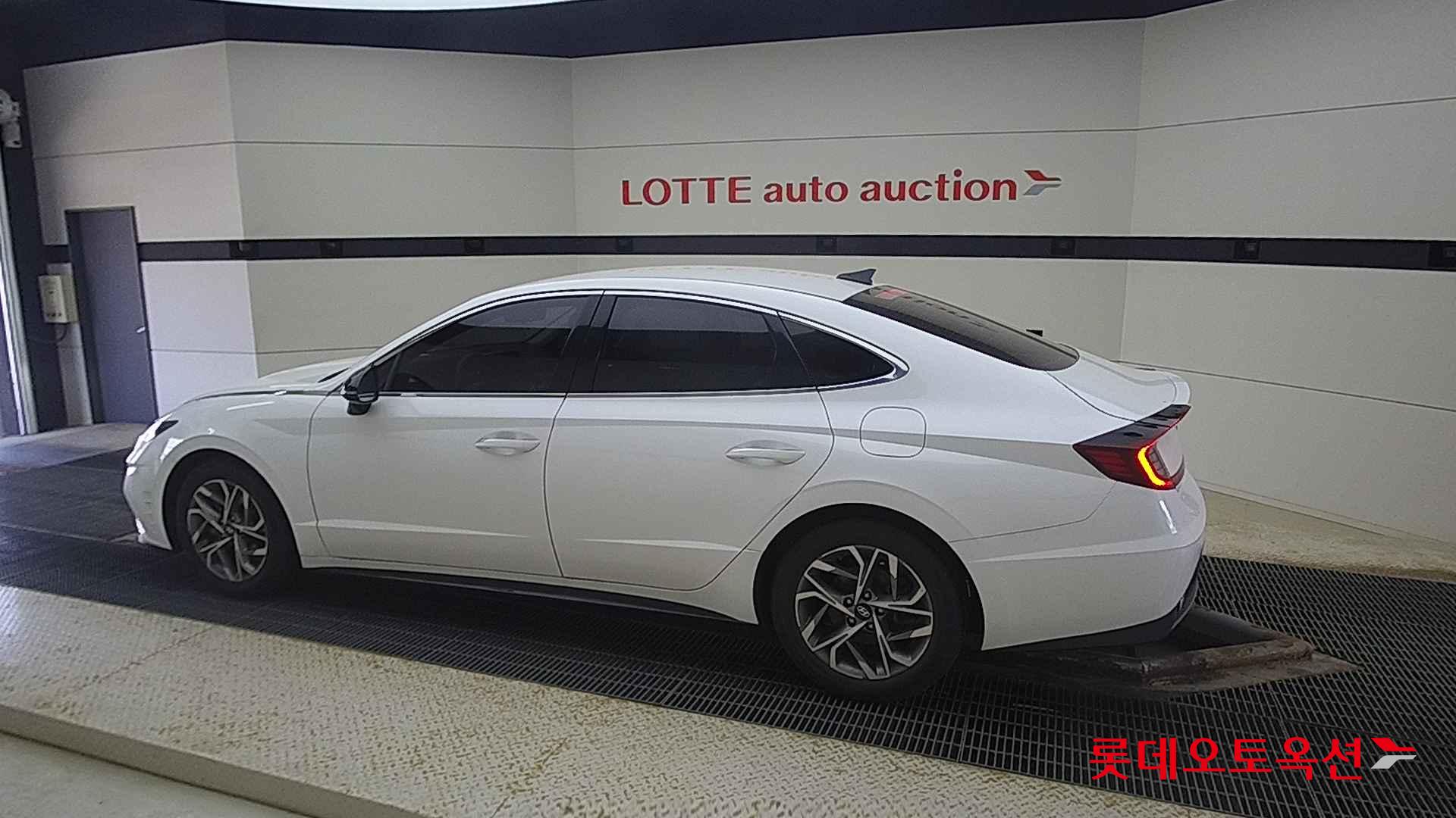 Hyundai Sonata id 2721009 из Кореи 11