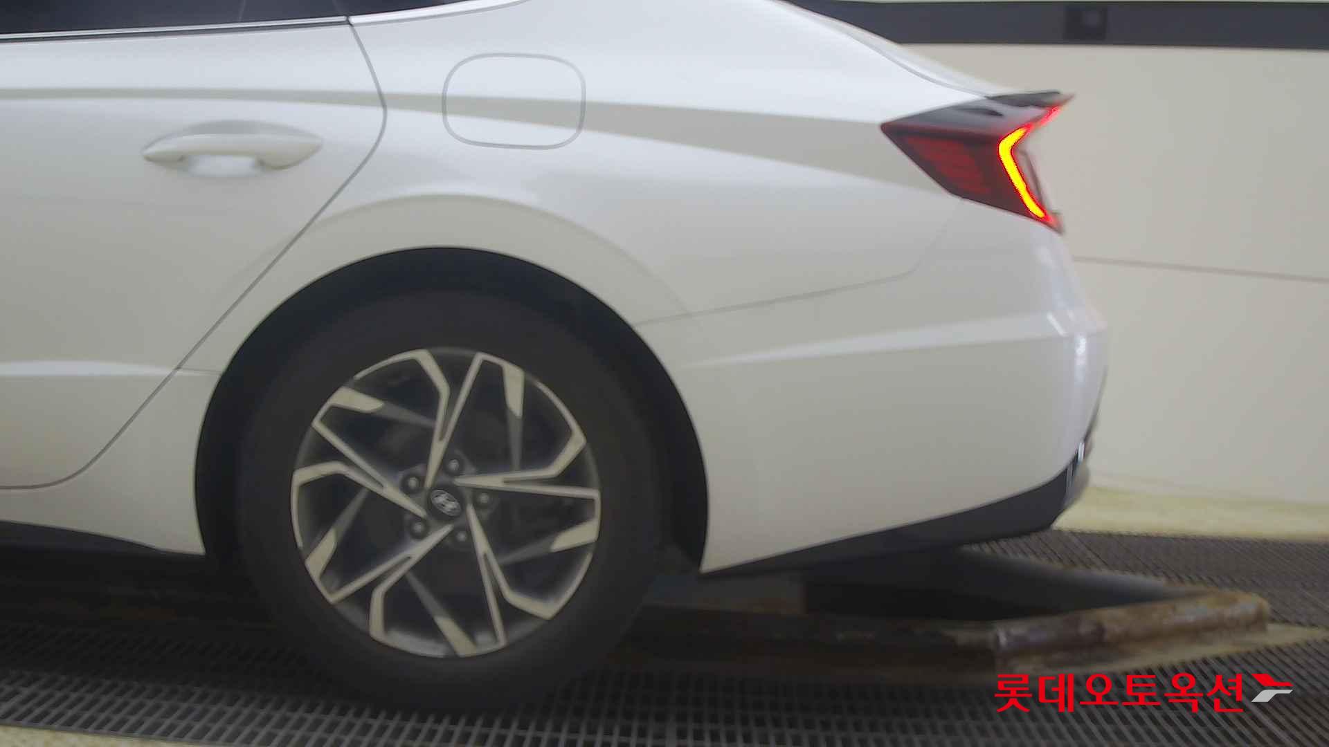 Hyundai Sonata id 2721009 из Кореи 22