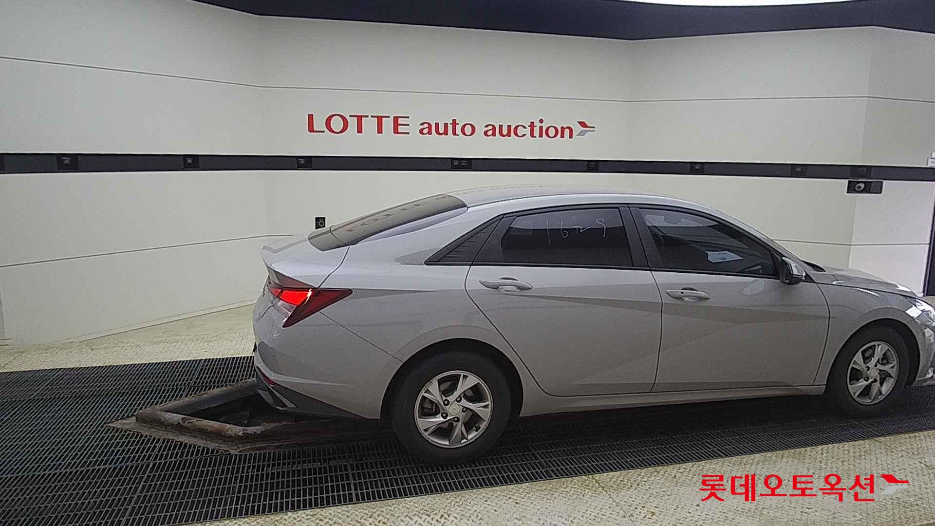 Hyundai Avante id 2721791 из Кореи 18