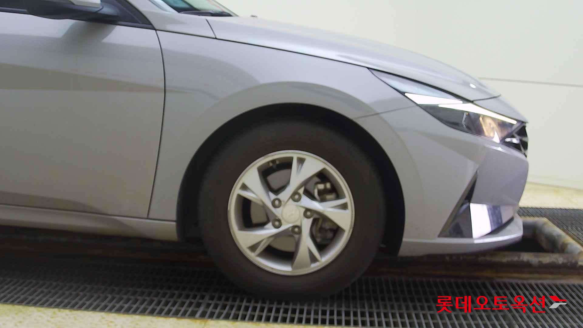 Hyundai Avante id 2721791 из Кореи 23