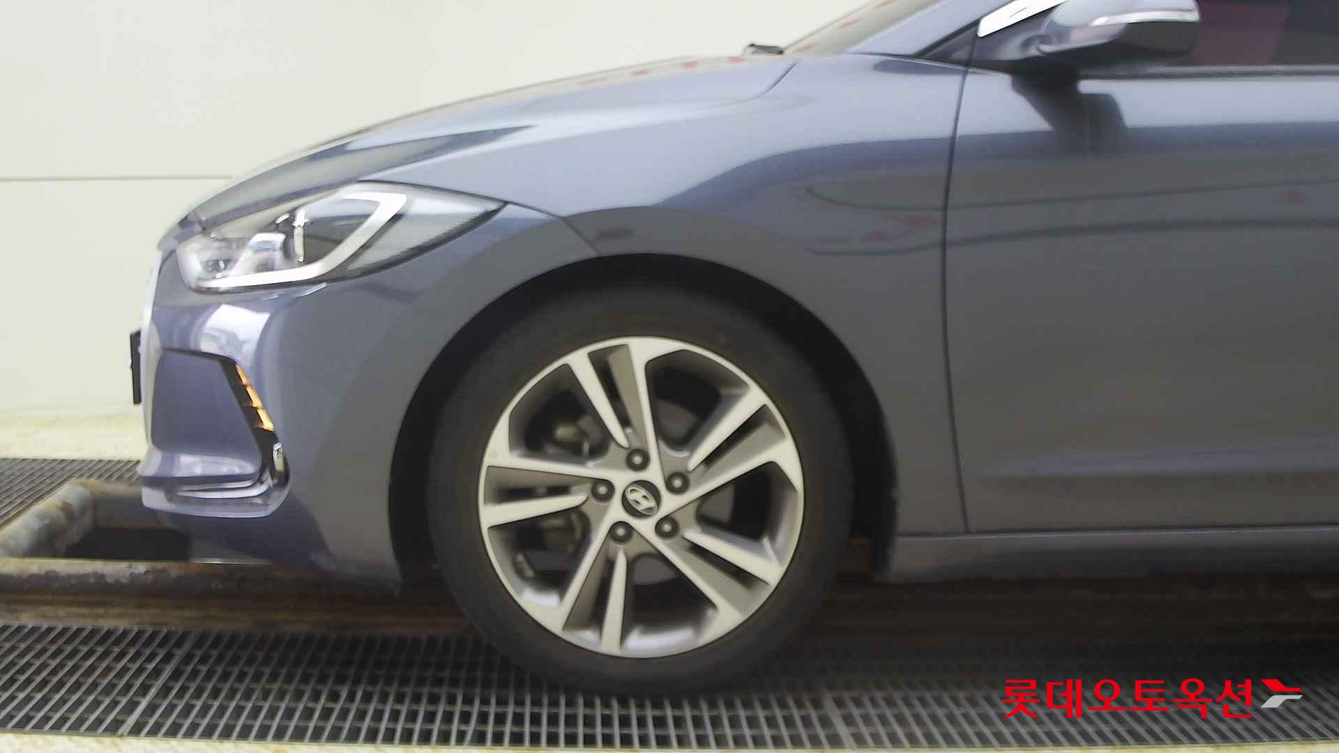 Hyundai Avante id 2721766 из Кореи 21