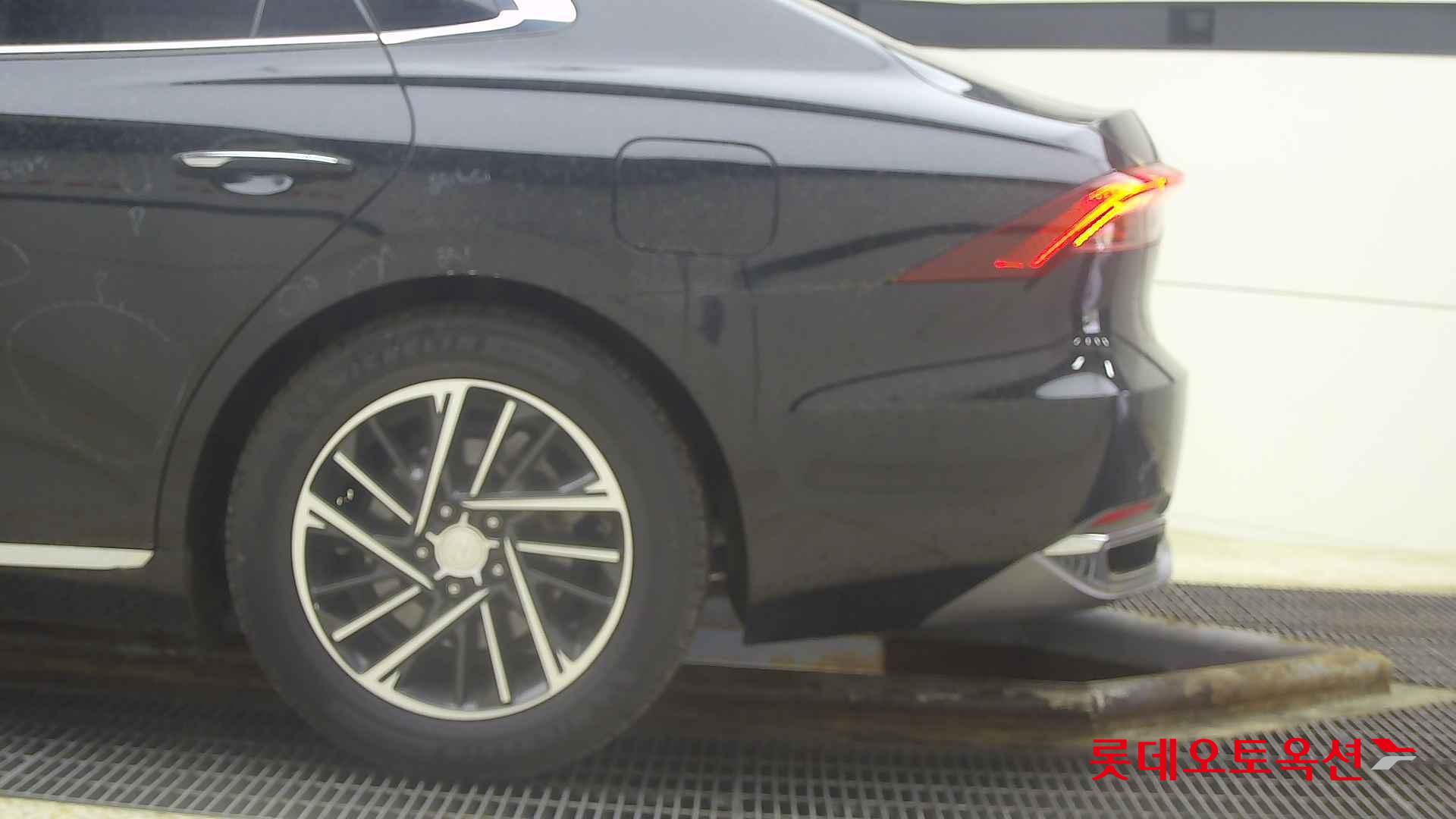 Hyundai Grandeur id 2721694 из Кореи 22