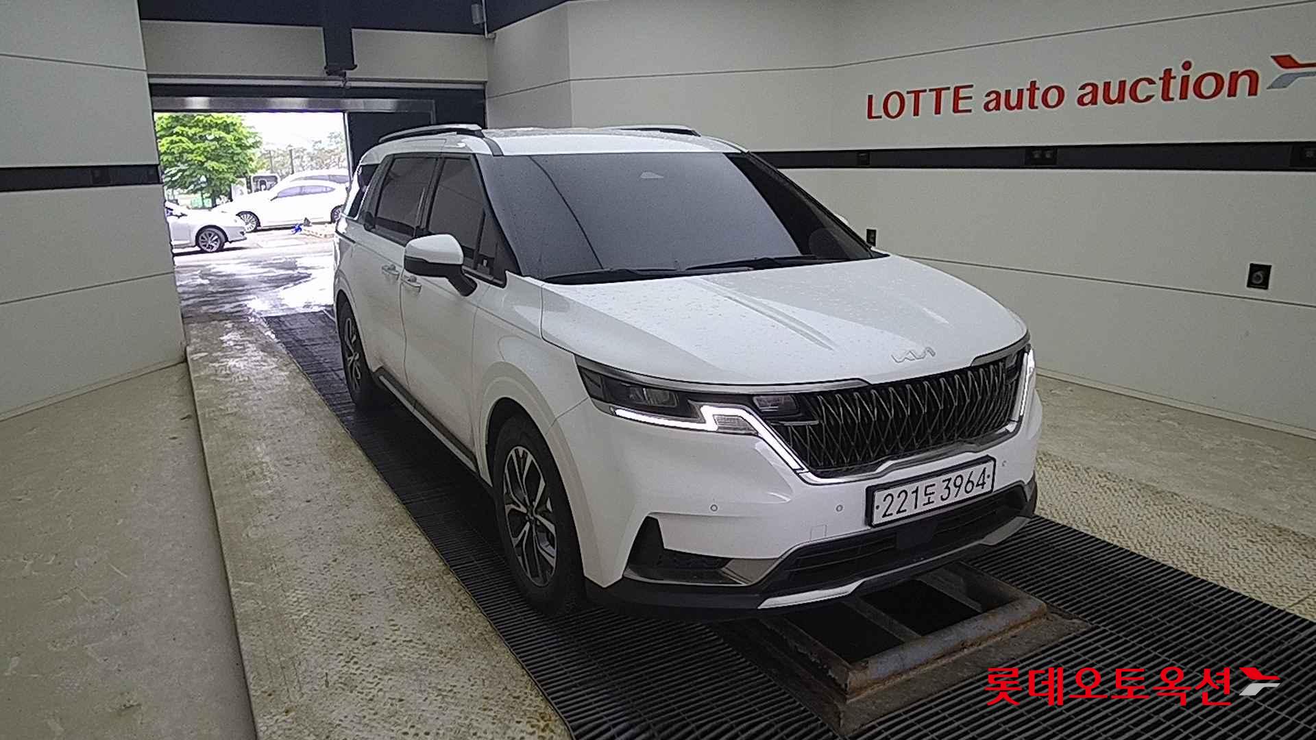 Kia Carnival id 2722641 из Кореи 15