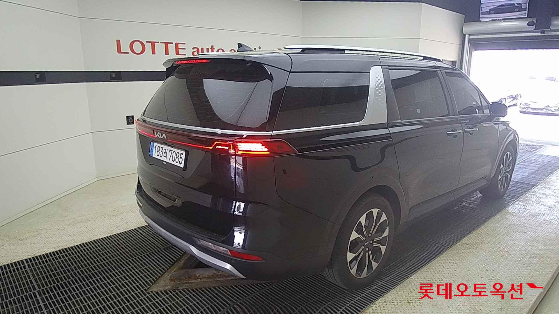 Kia Carnival id 2721041 из Кореи 4