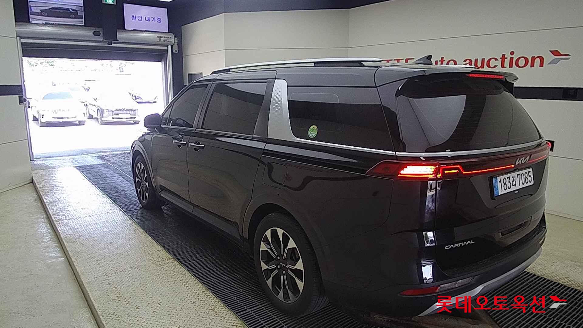 Kia Carnival id 2721041 из Кореи 6